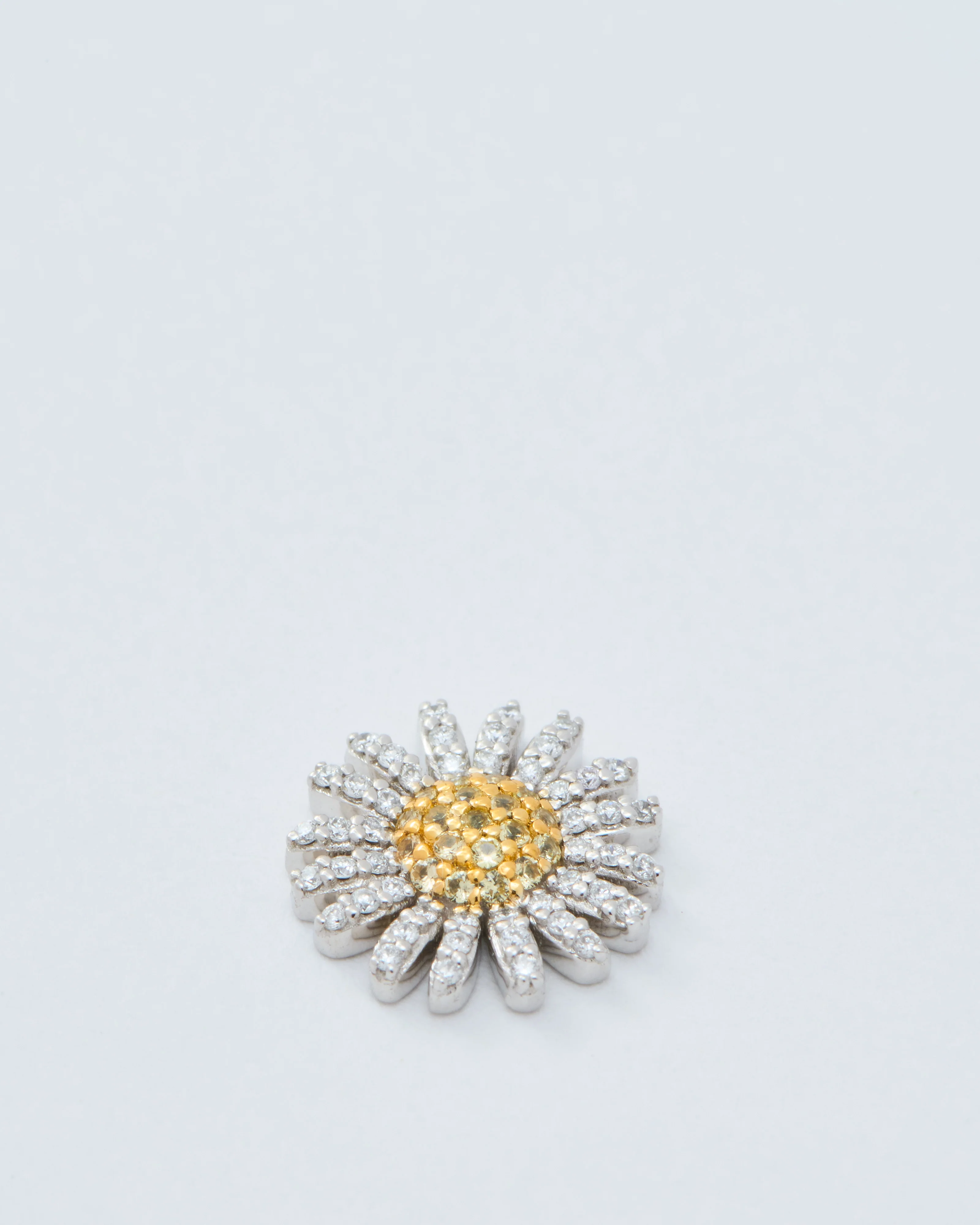 diamond daisy charm - Image 2
