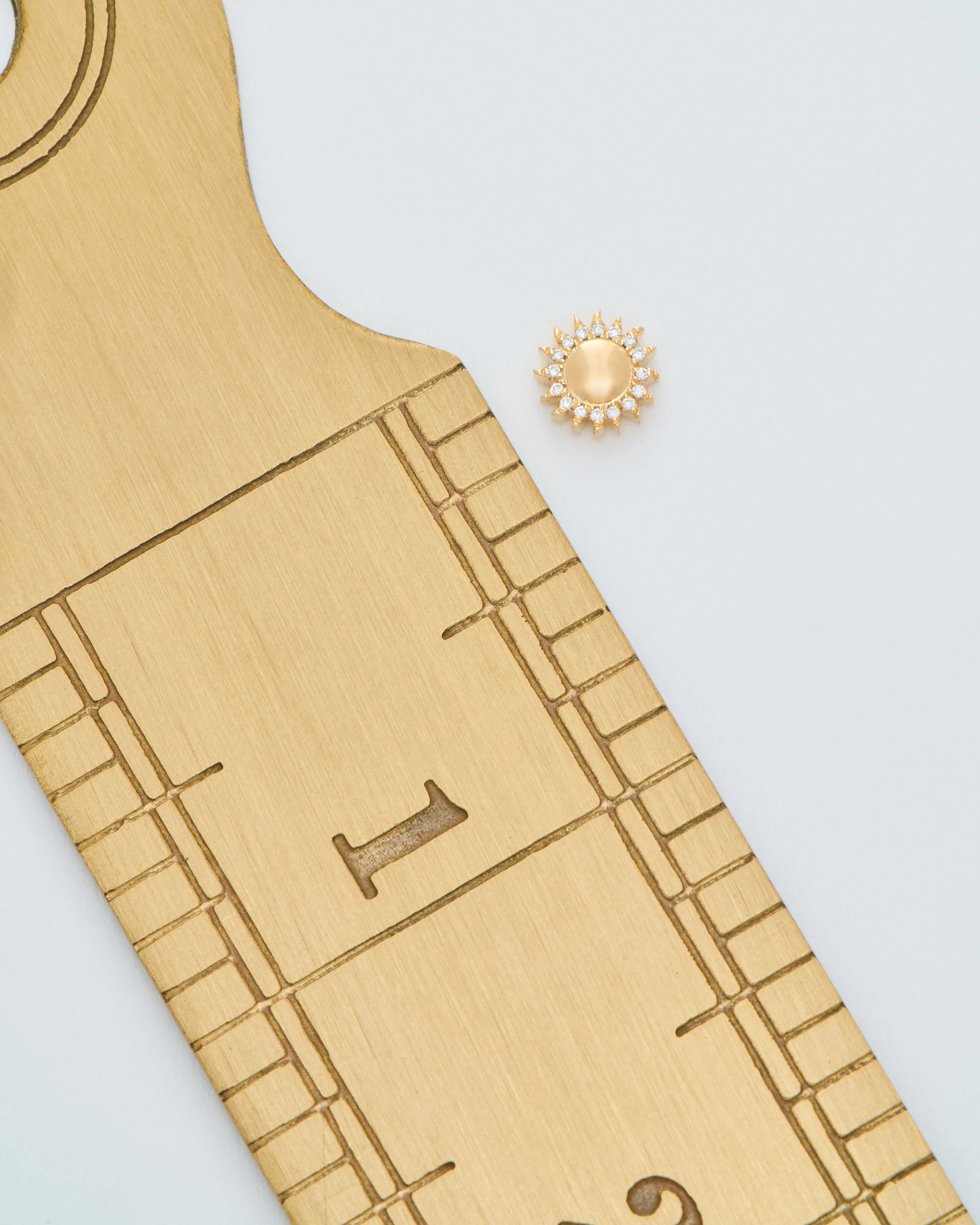 diamond sun charm - Image 5