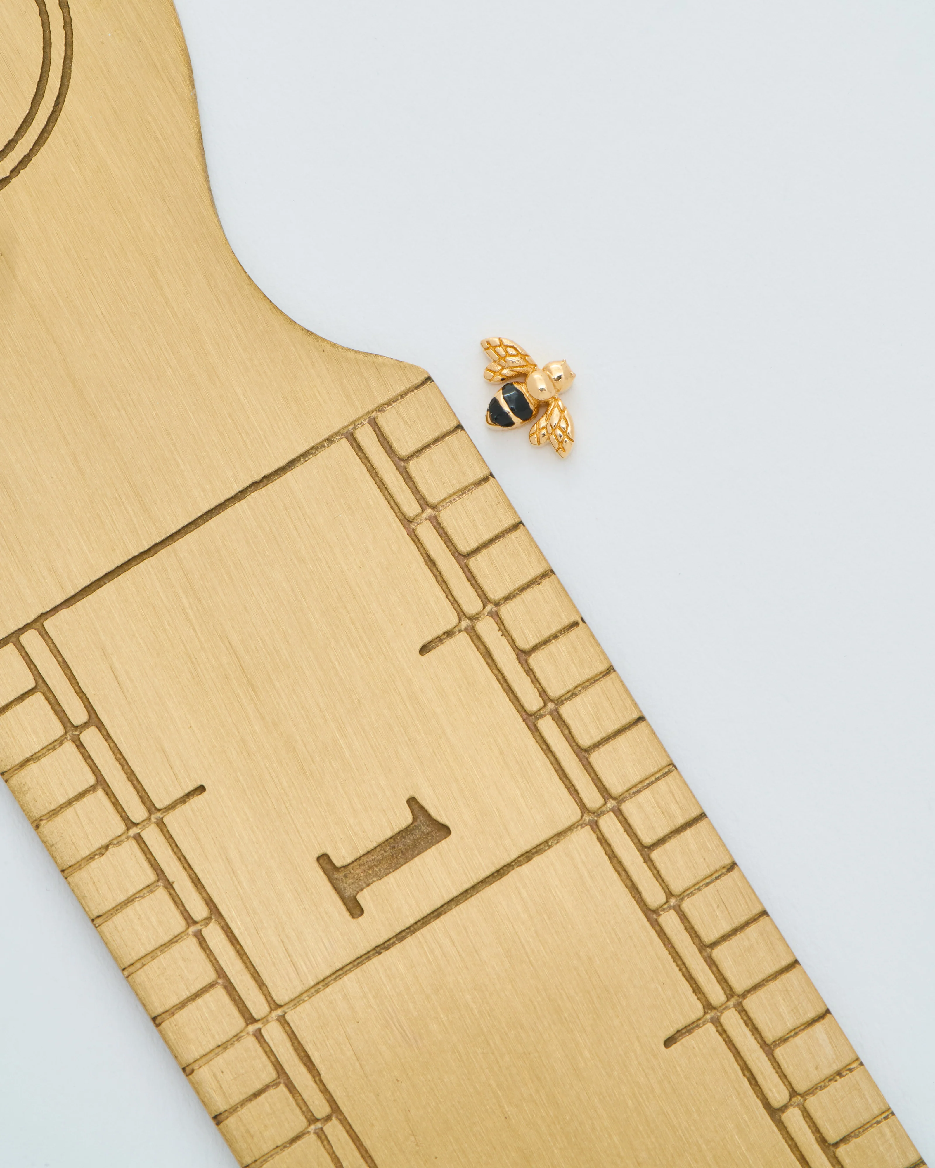 just bee charm - Image 5