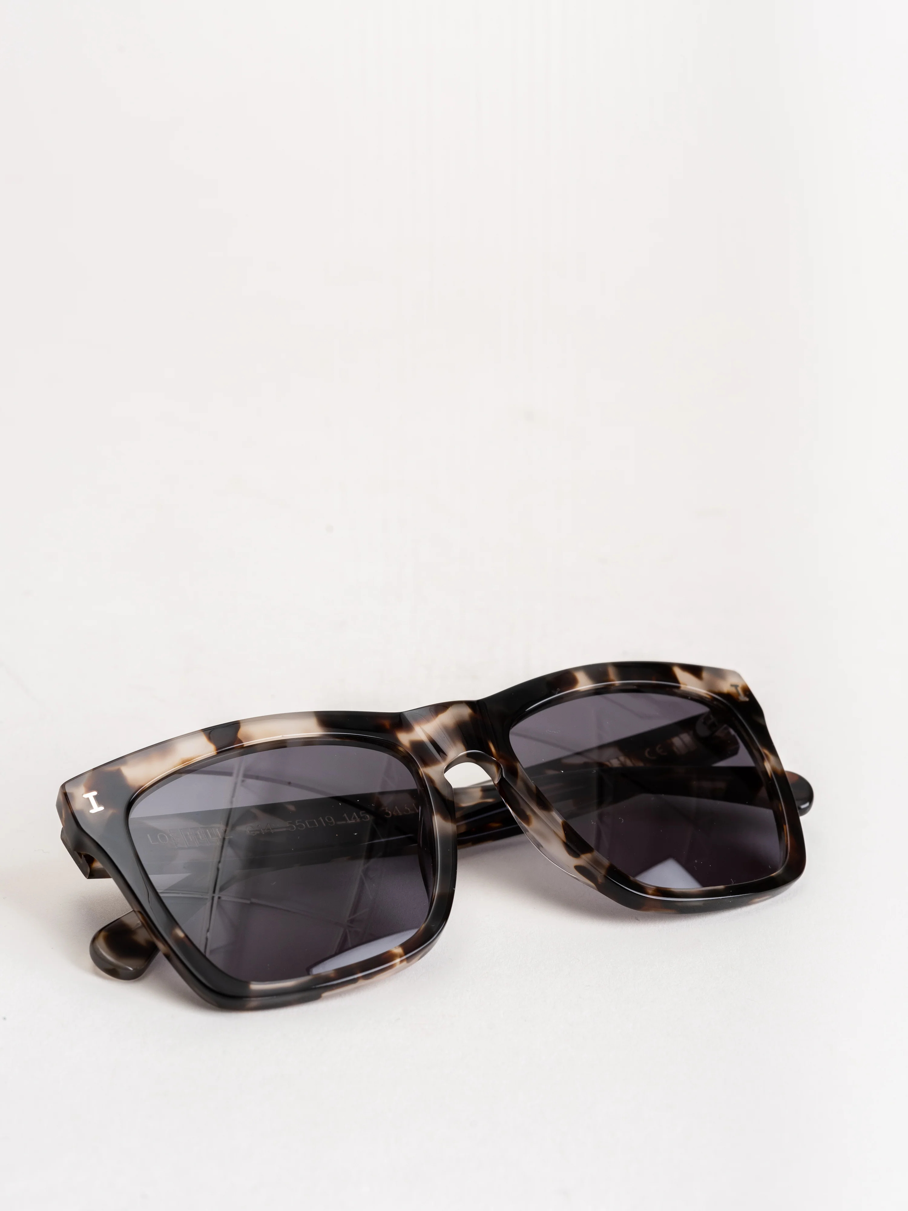 los feliz  - white tortoise - Image 5