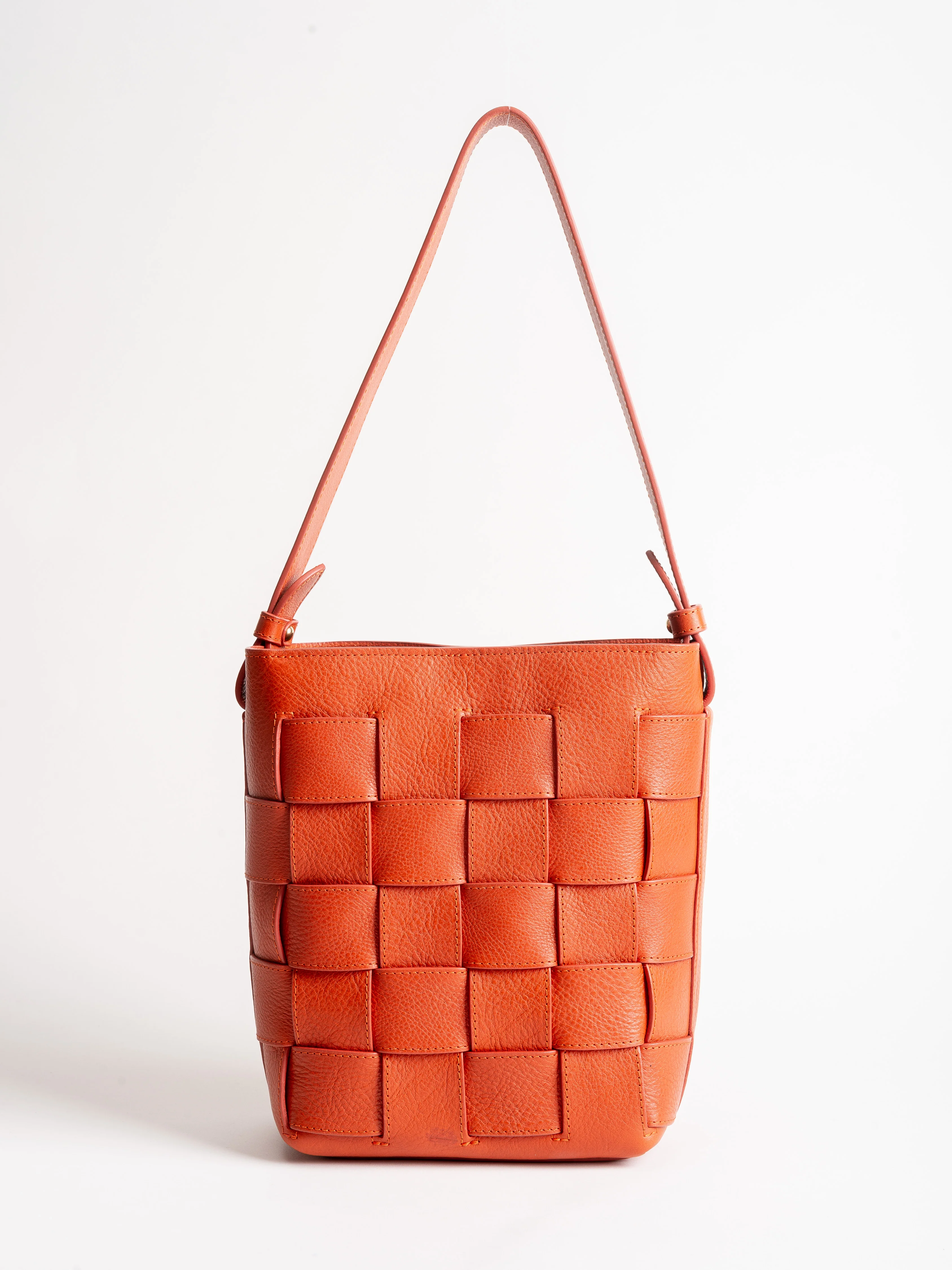 mini woven bucket - orange - Image 2