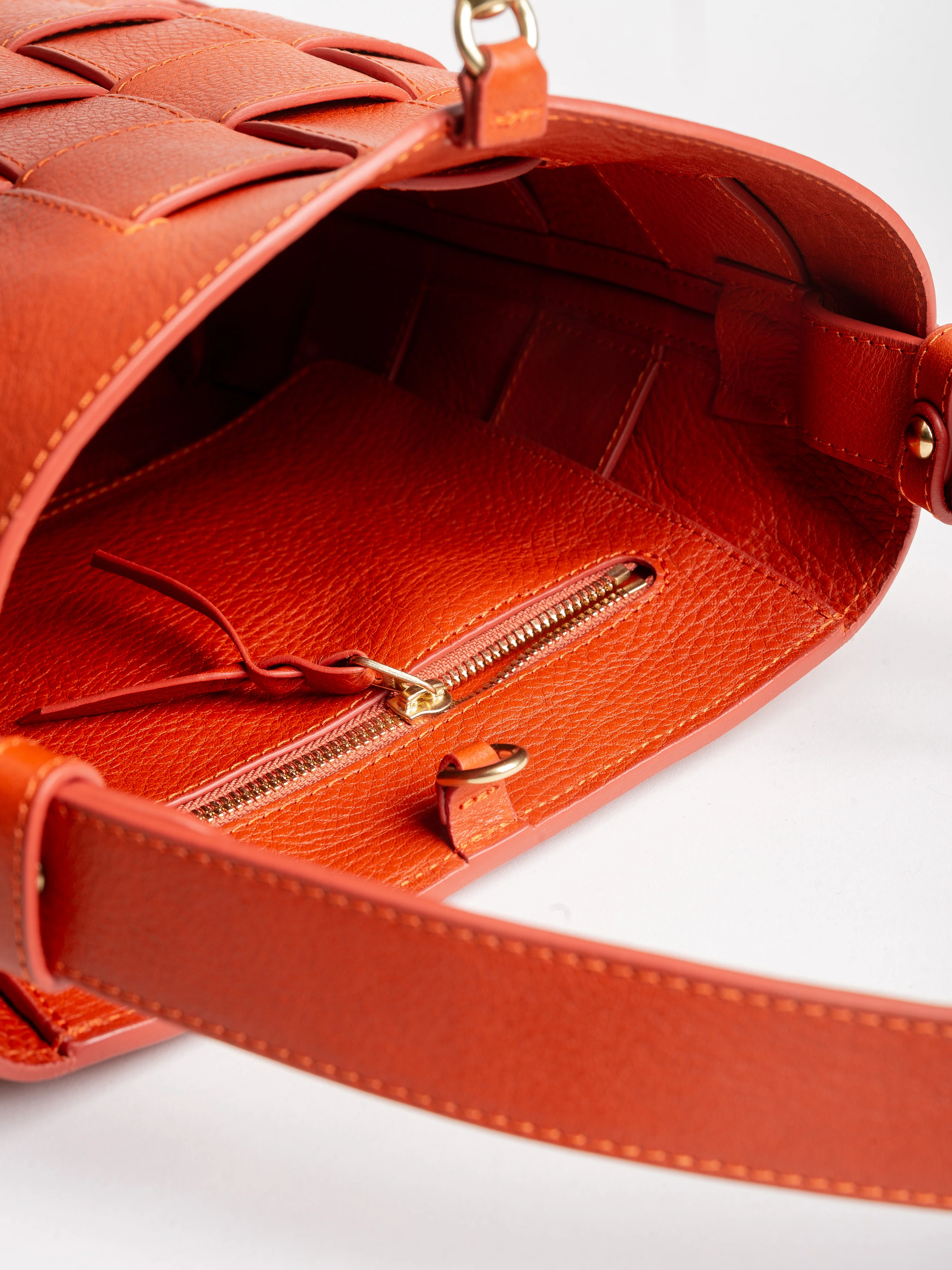 mini woven bucket - orange - Image 4