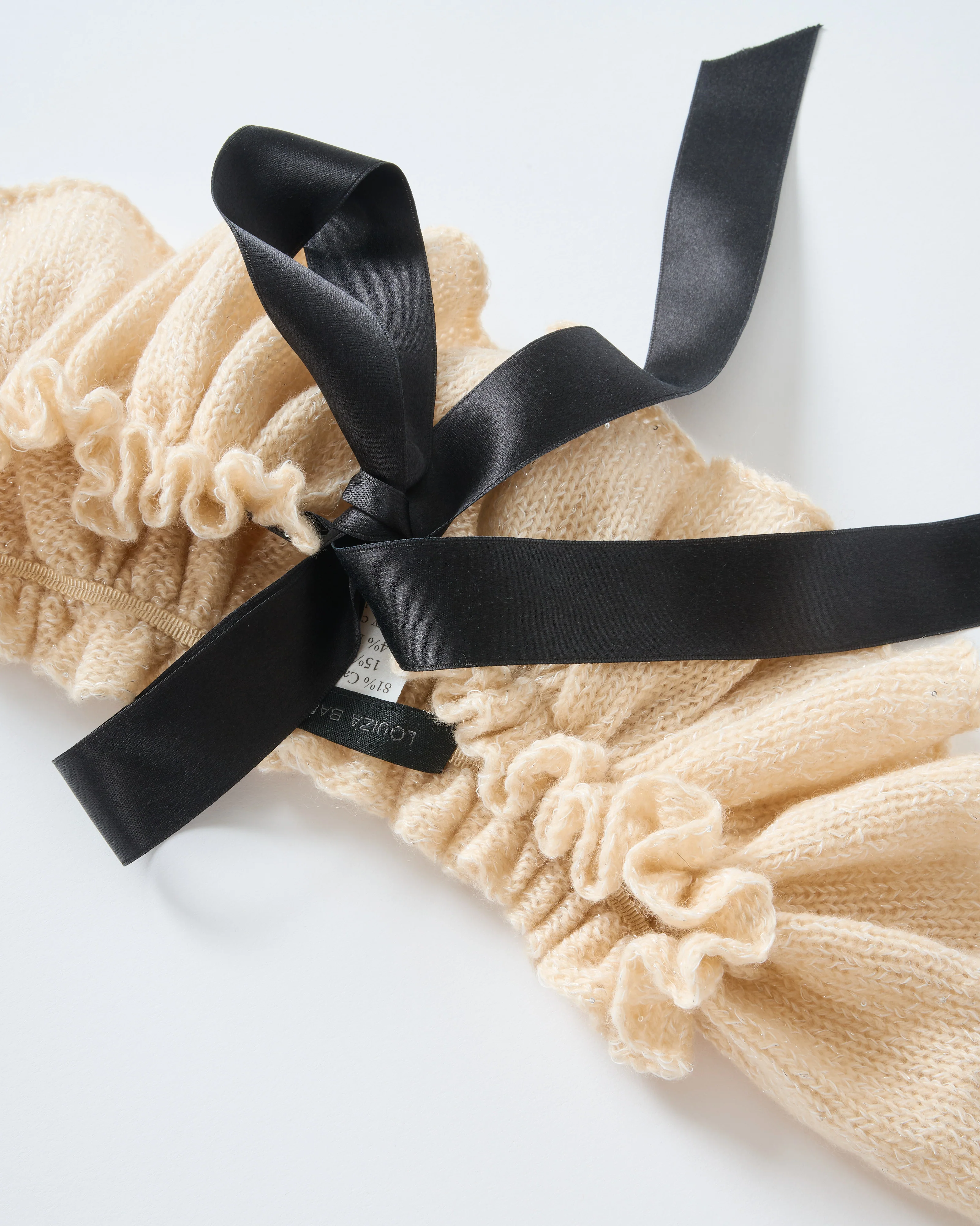 ruff neck accessory - Image 3
