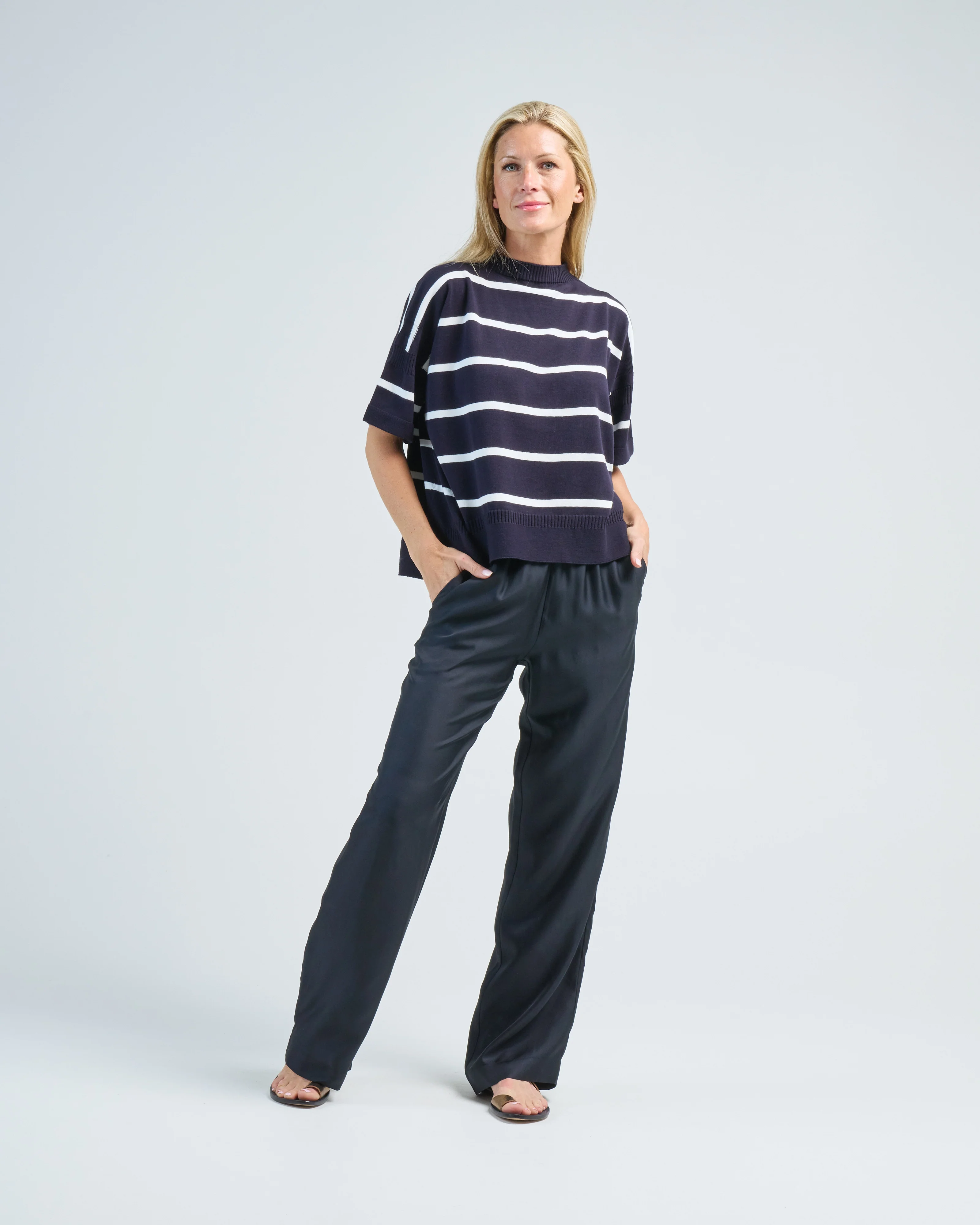 alera pants - Image 2