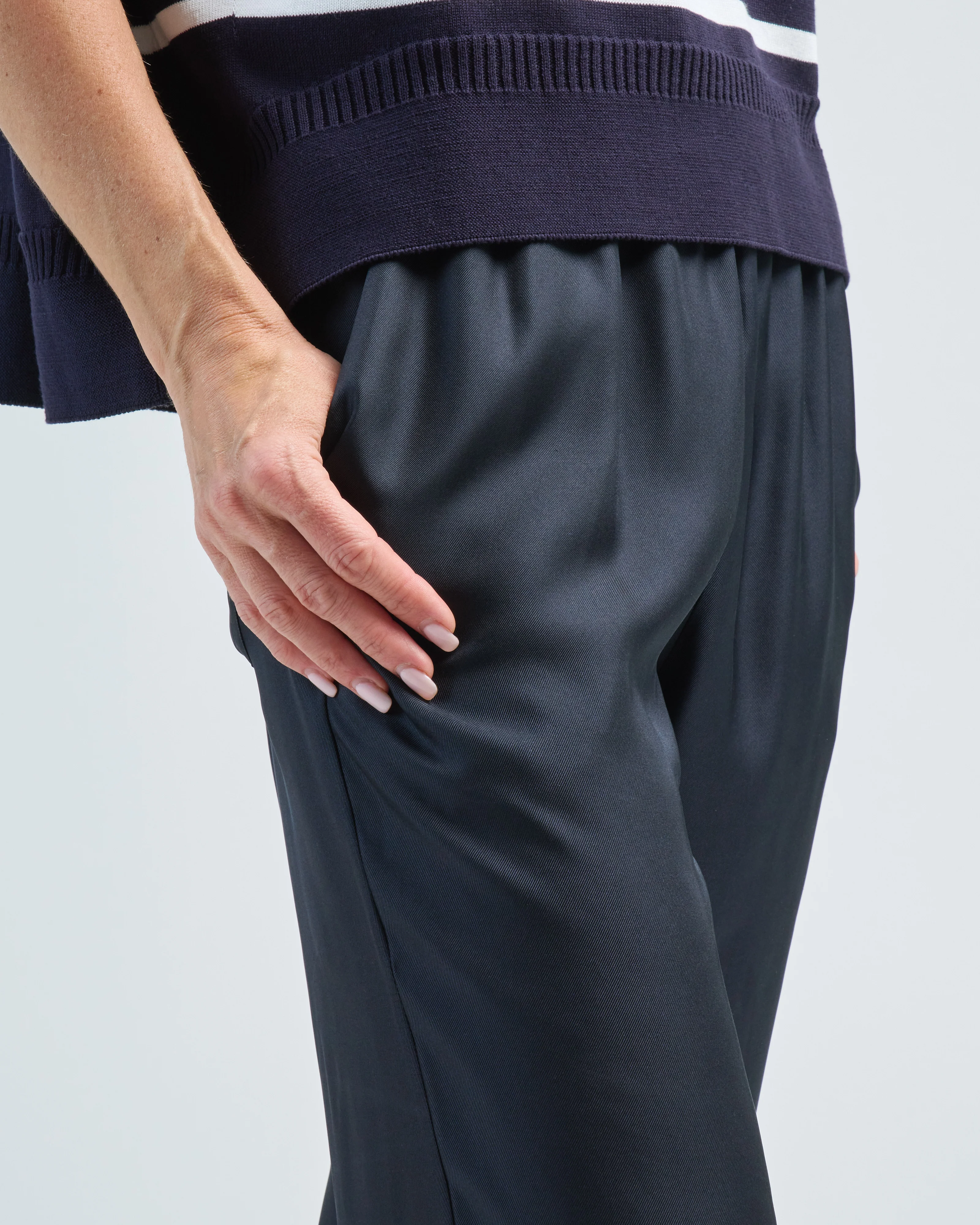 alera pants - Image 5