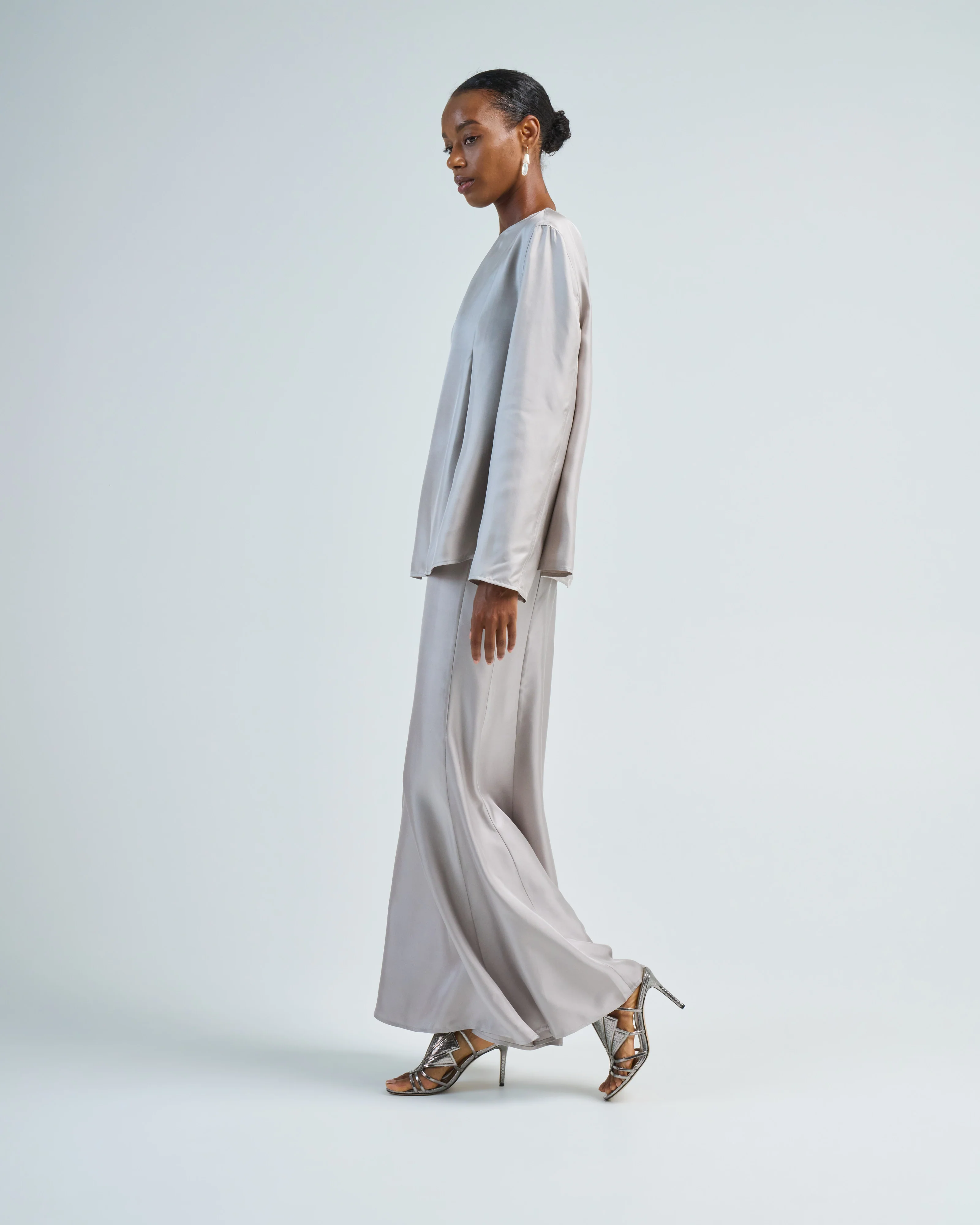 silk skirt - Image 3