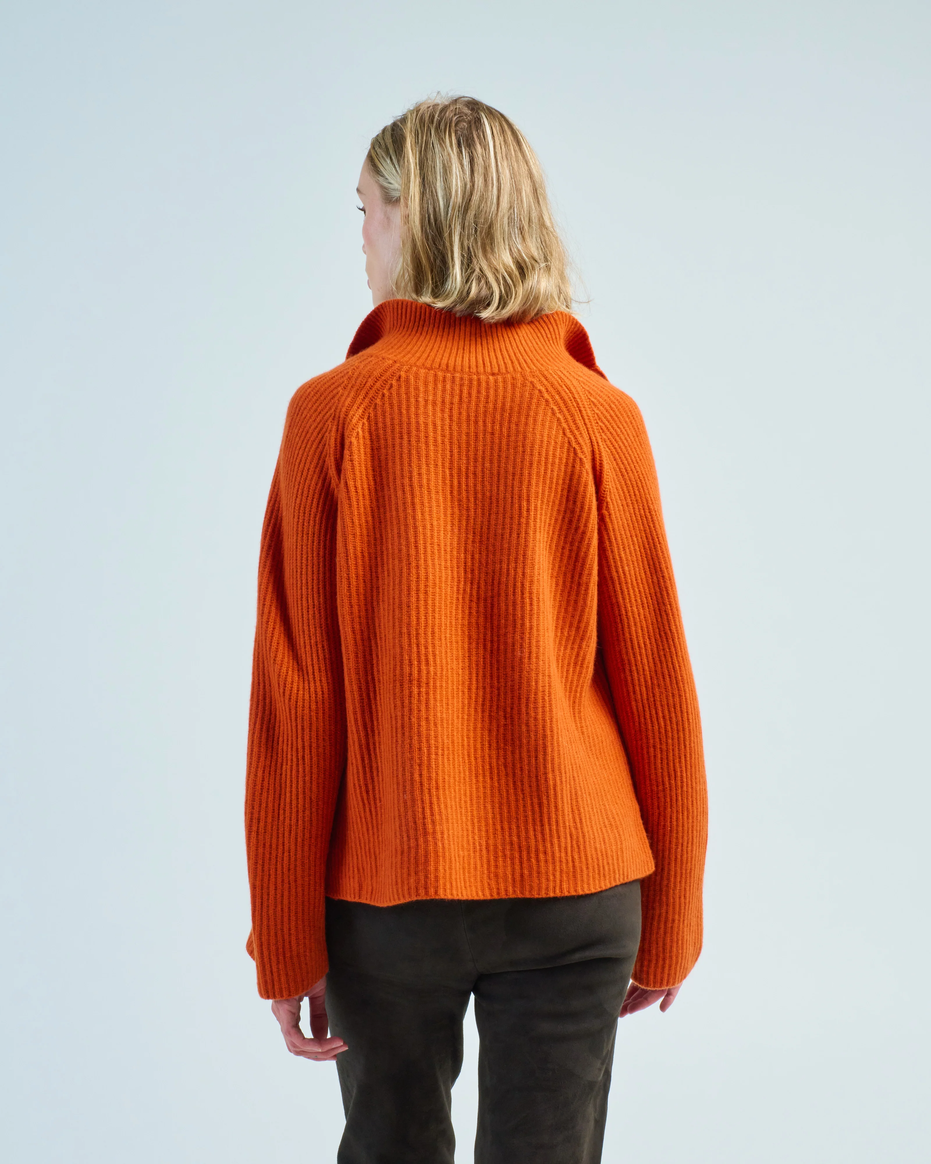 polo collar v-veck ribbed sweater - Image 4