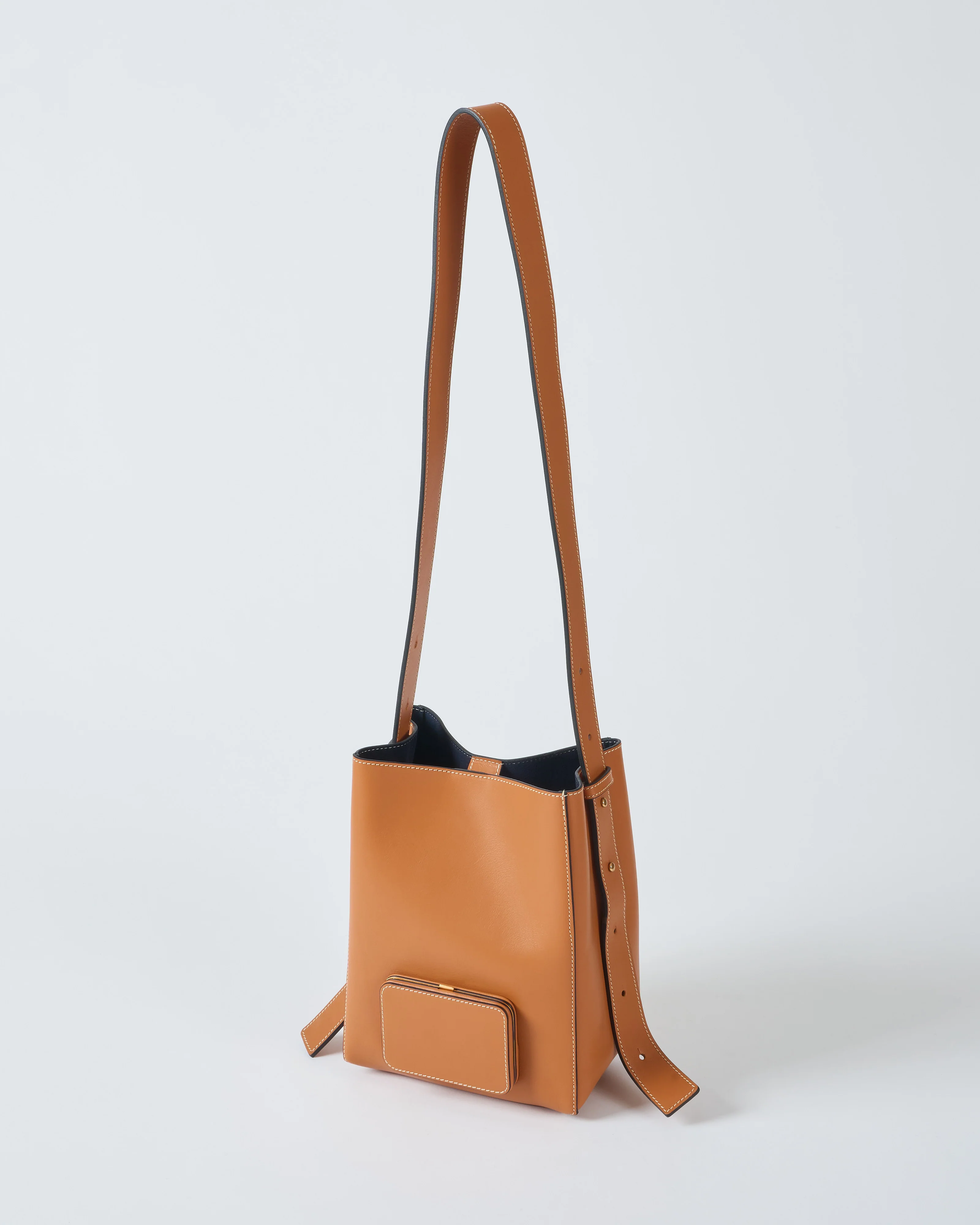parker medium crossbody bag - Image 10