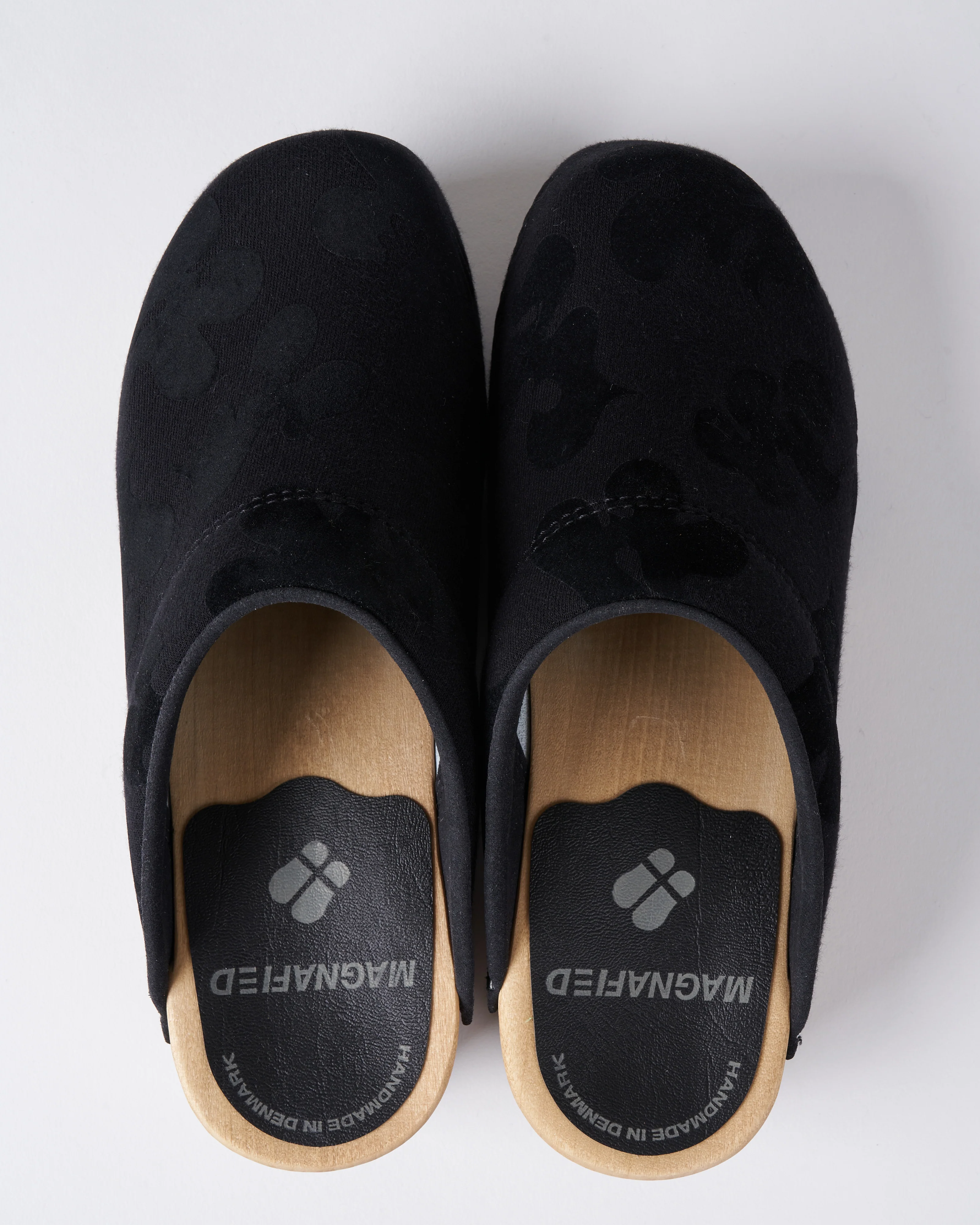 1020 camo flock clog - black fleece - Image 3