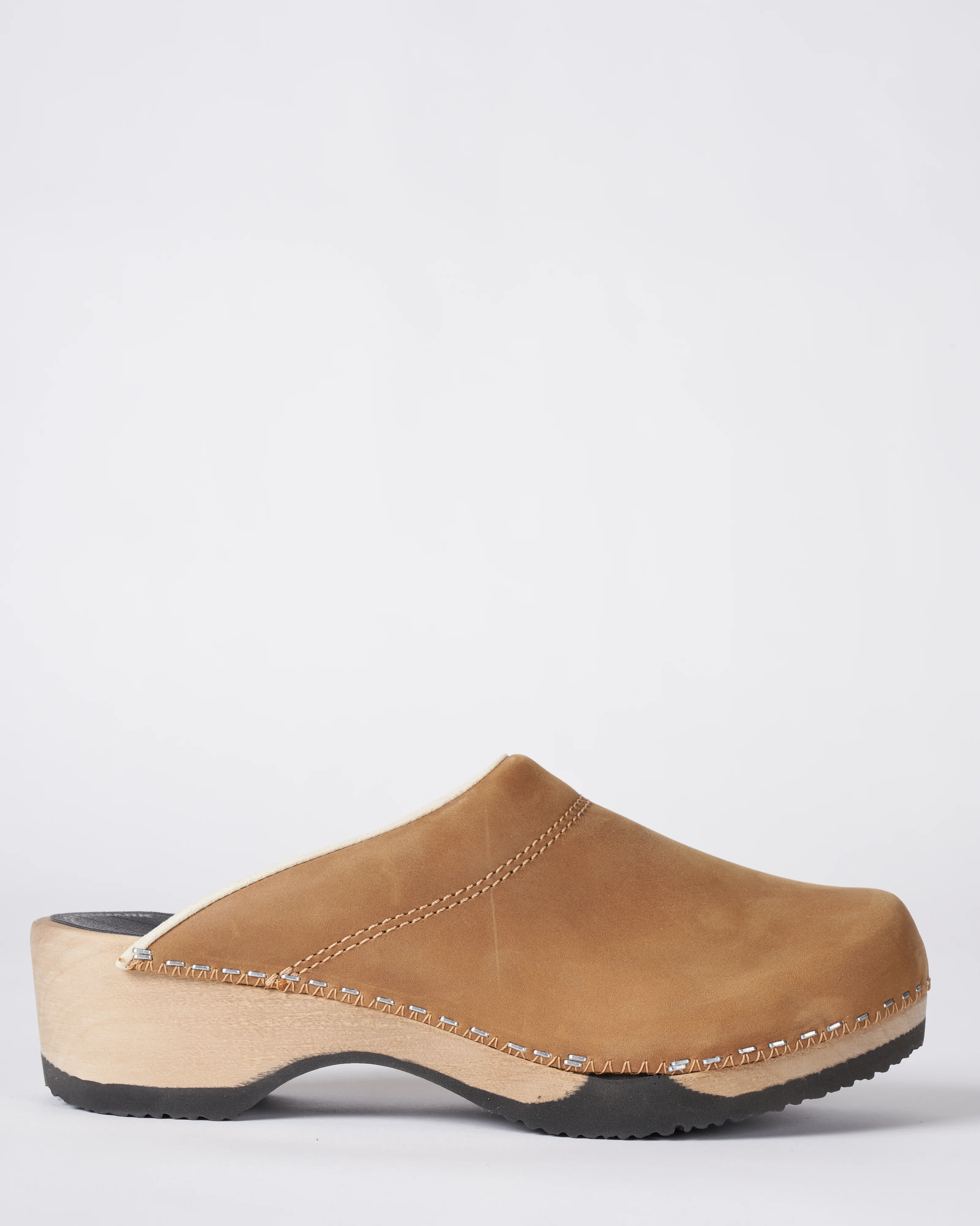 embla clog - sand nubuck - Image 2