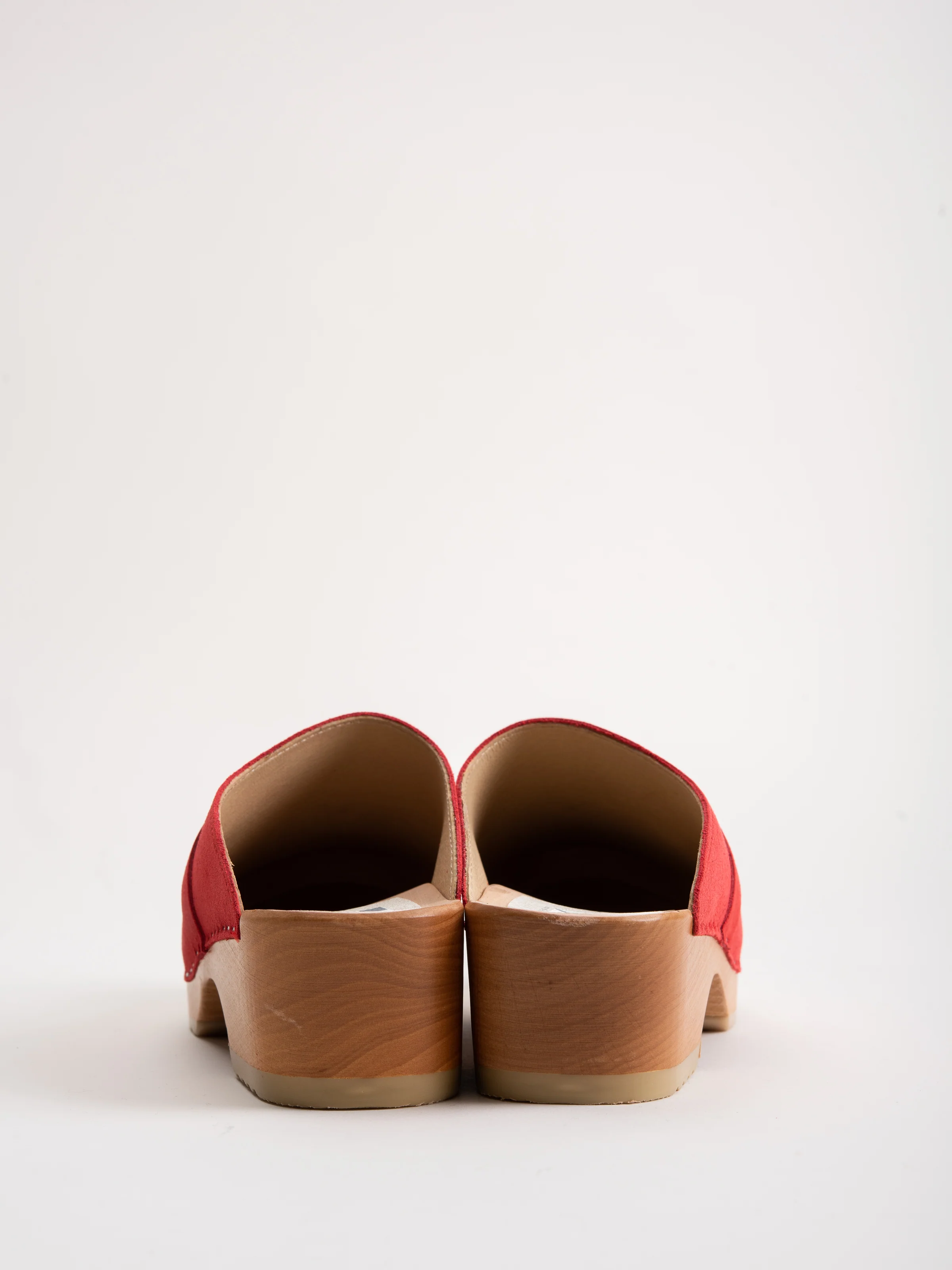 berkeley clog - suede red - Image 5