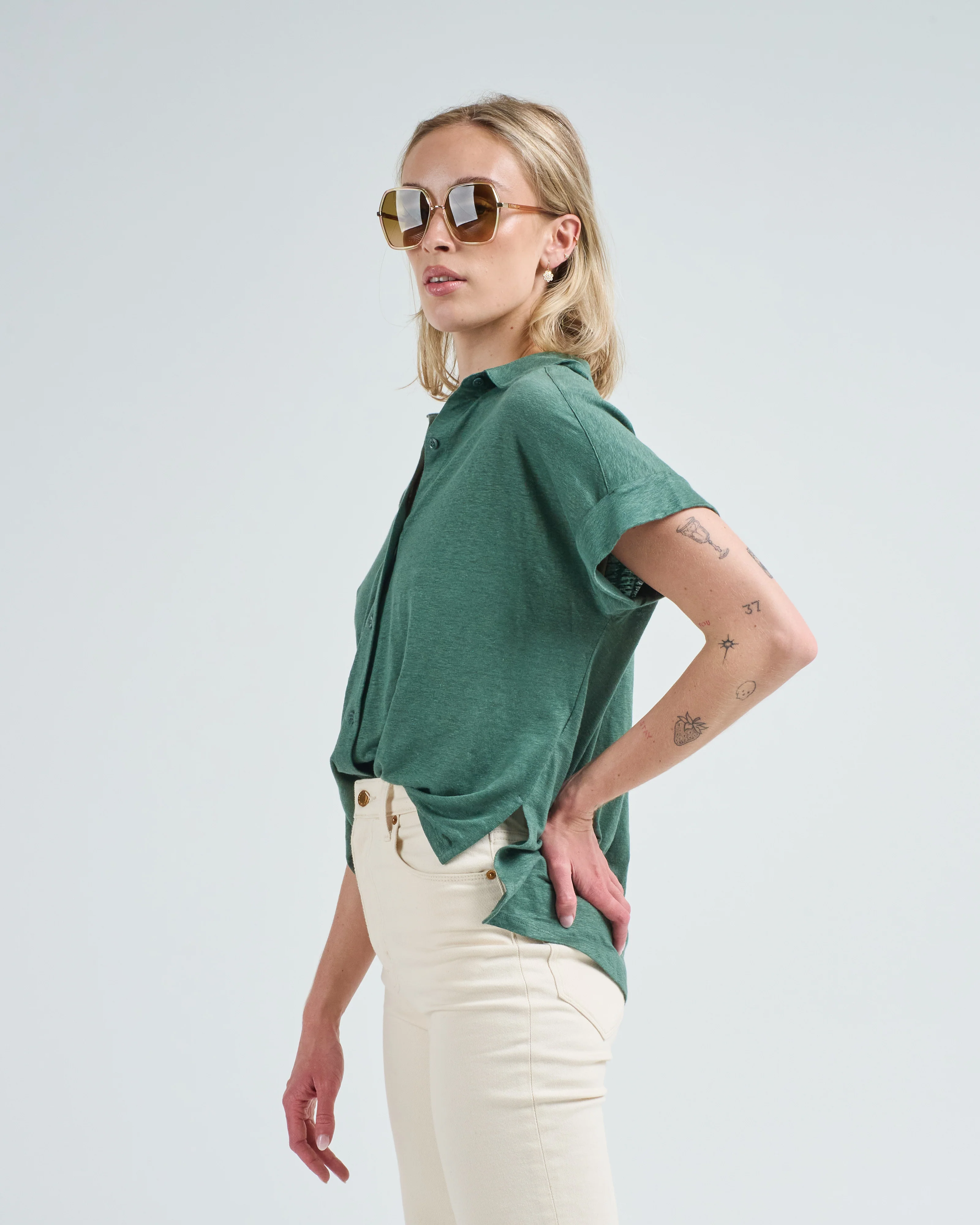 stretch linen s/s shirt with rolled cuff - Image 3