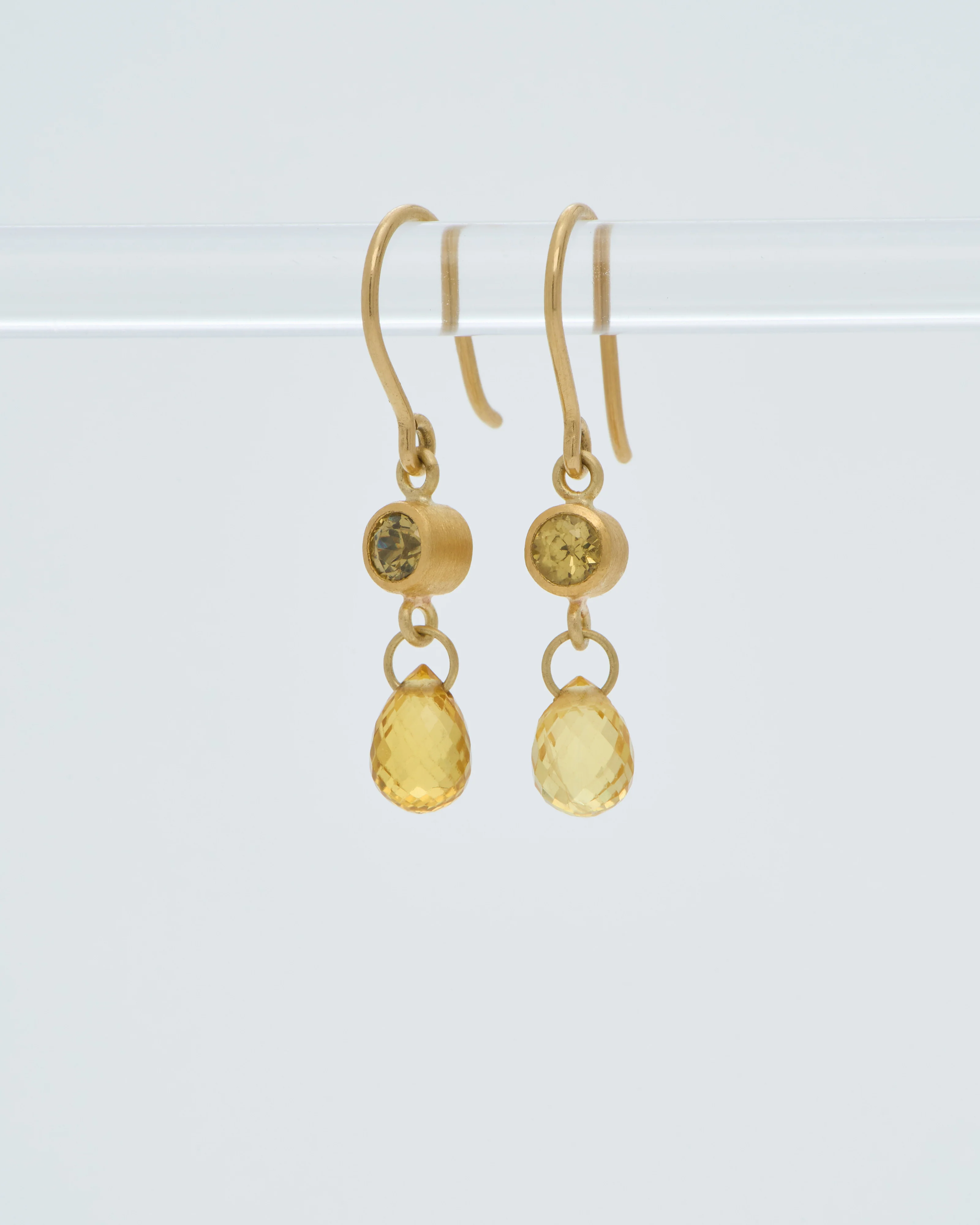 apple and eve earrings - Image 3