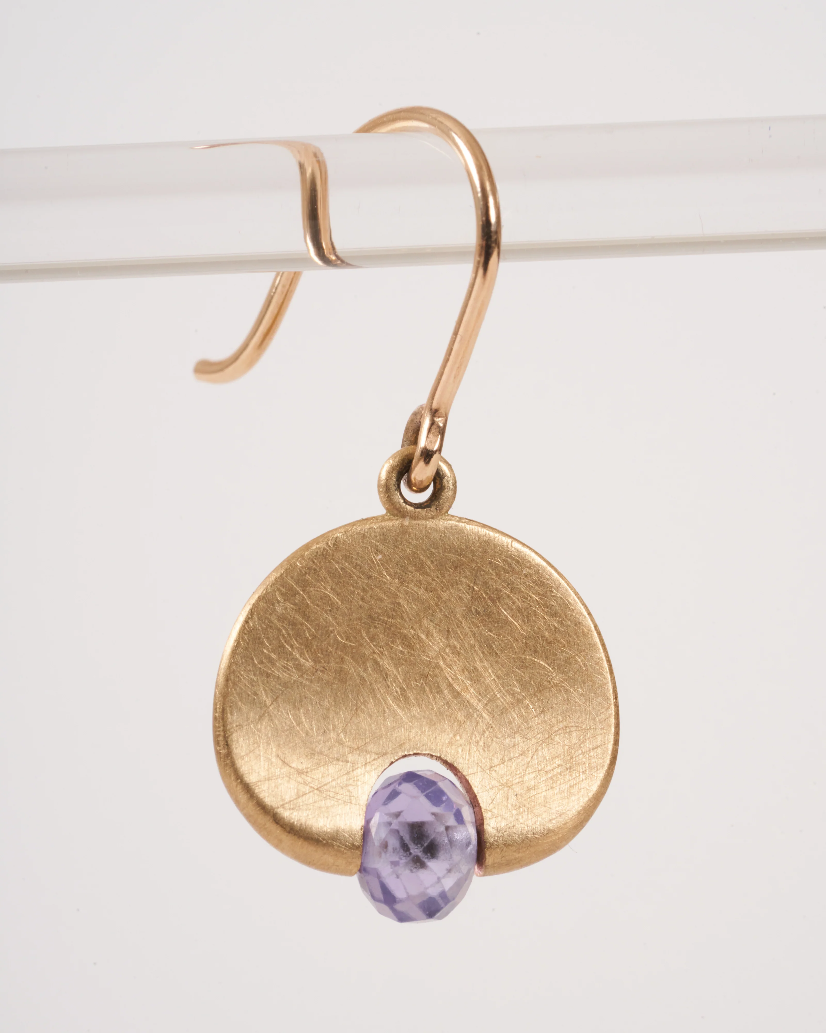 lily pad earring small with lavender sapphire - purple - Image 2