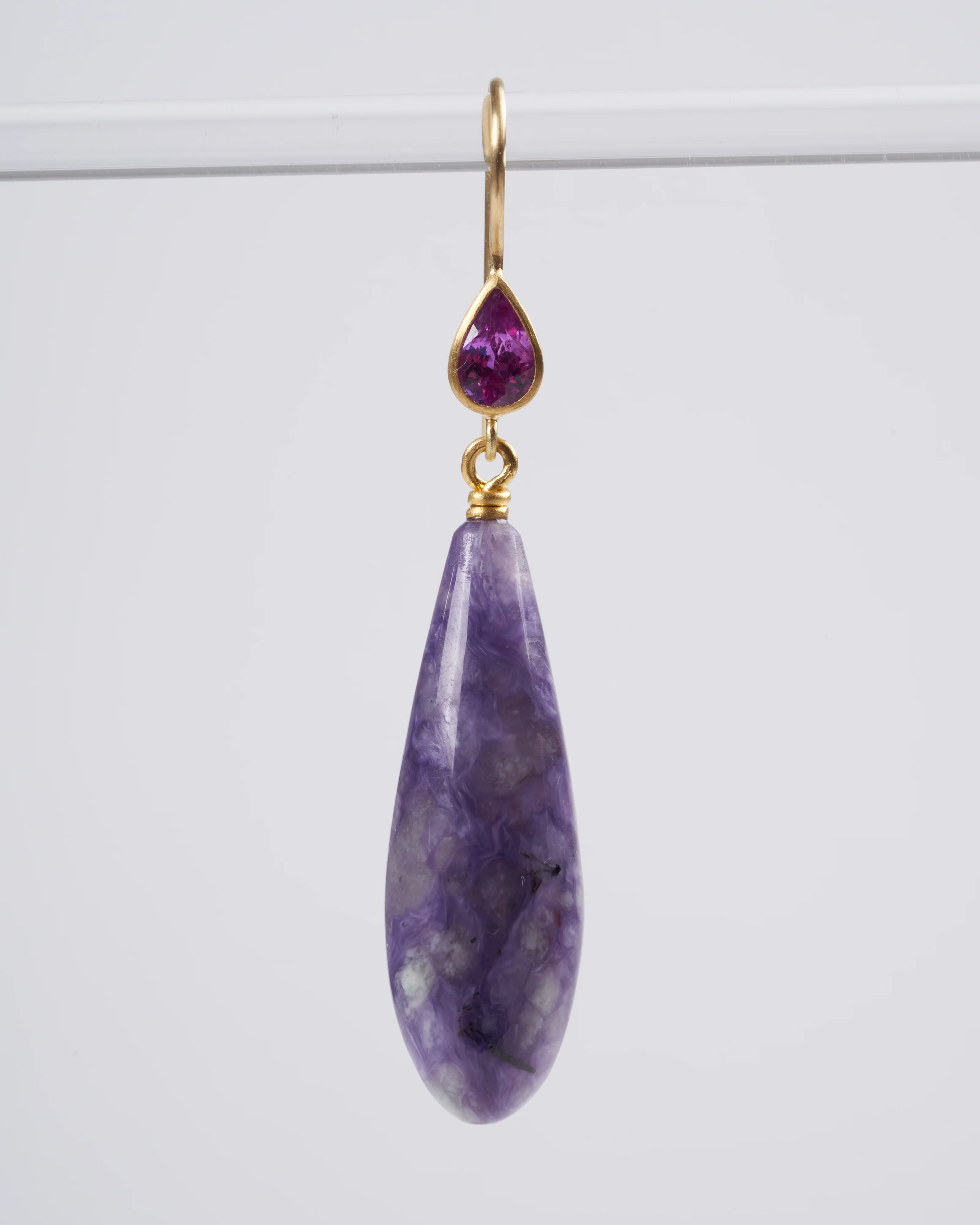 ofk apple and ear wire magenta sapphire with chorite 22/18k yg - purple - Image 3