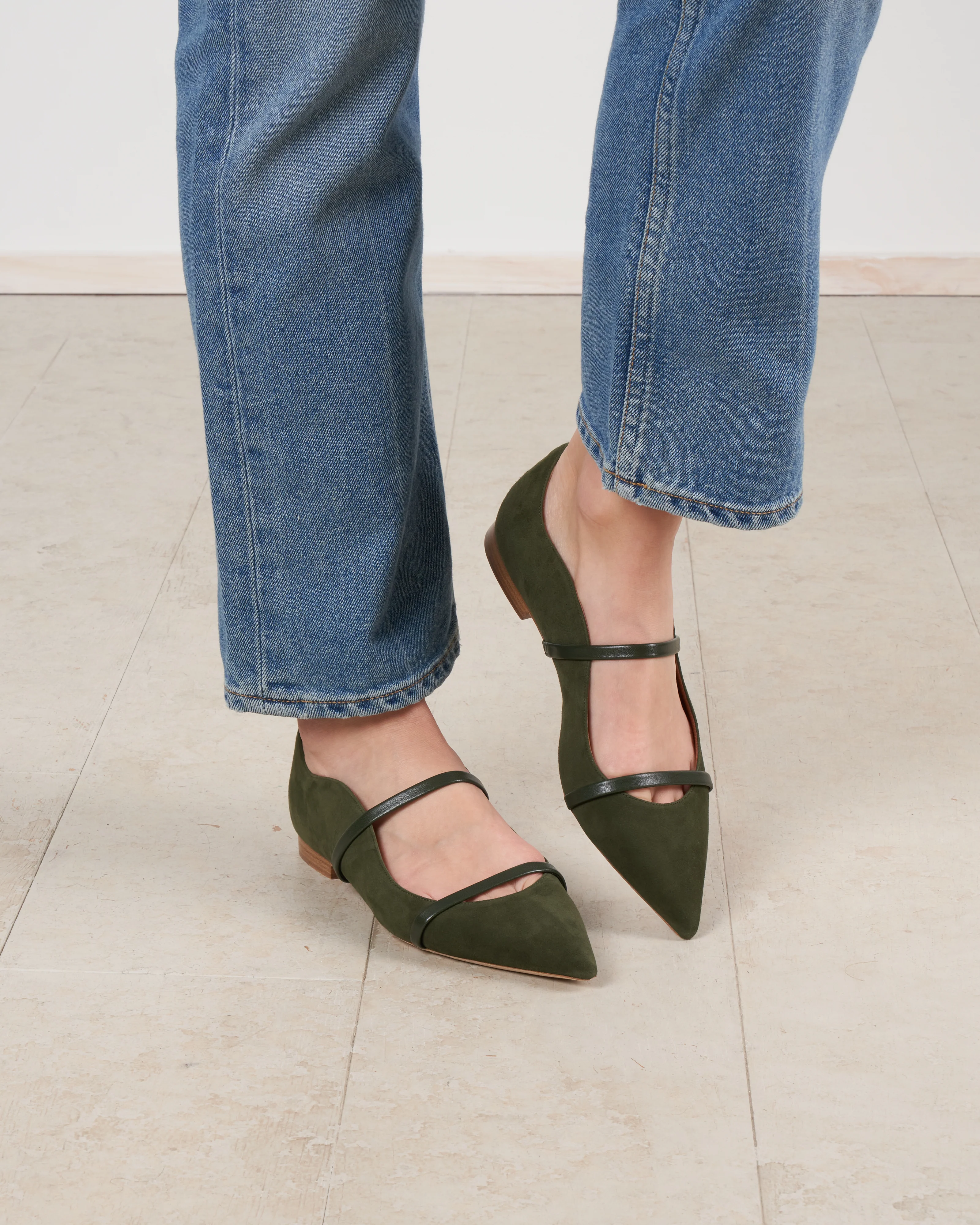 maureen flat - pine - Image 2