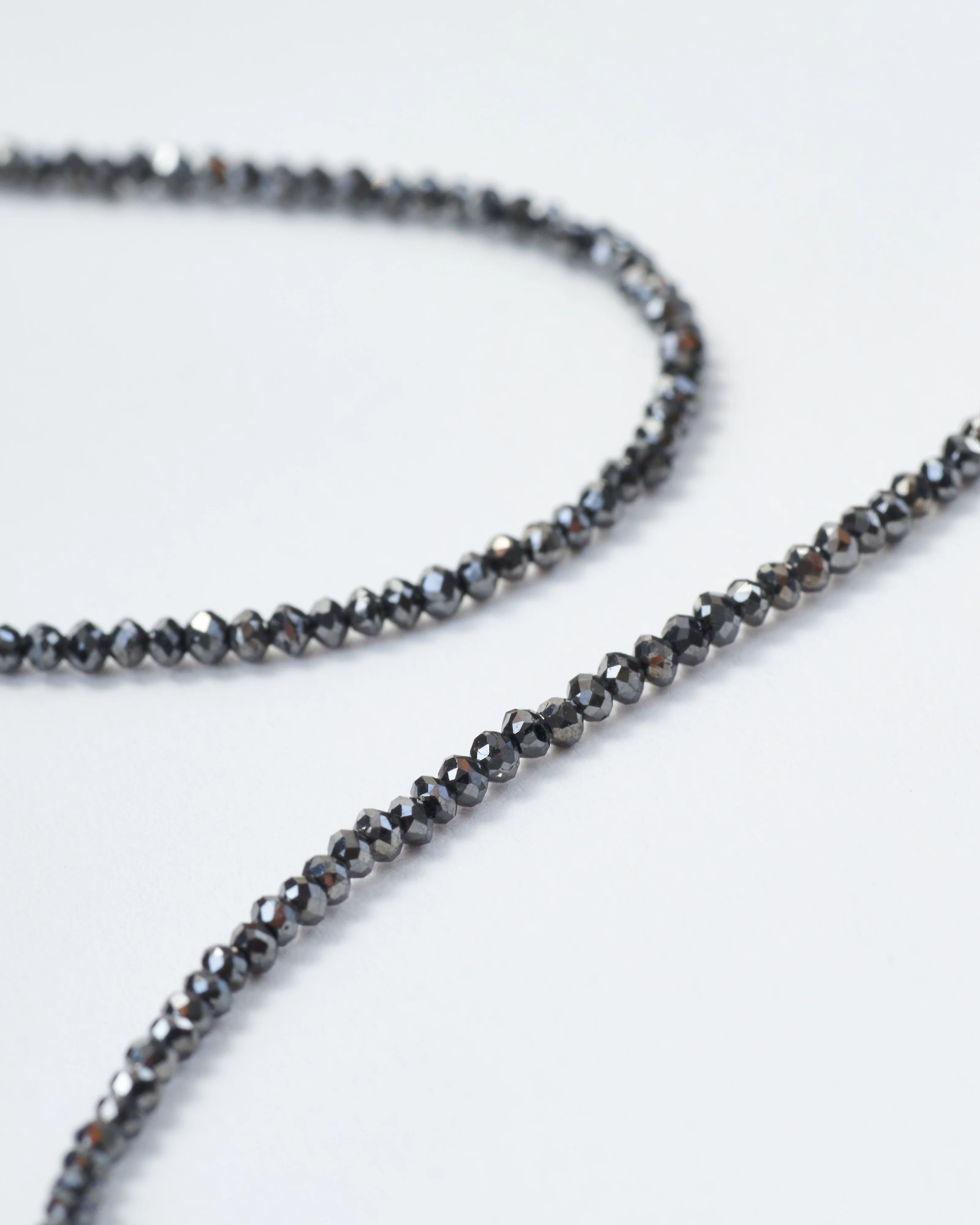 black diamond bead necklace 32" - Image 4