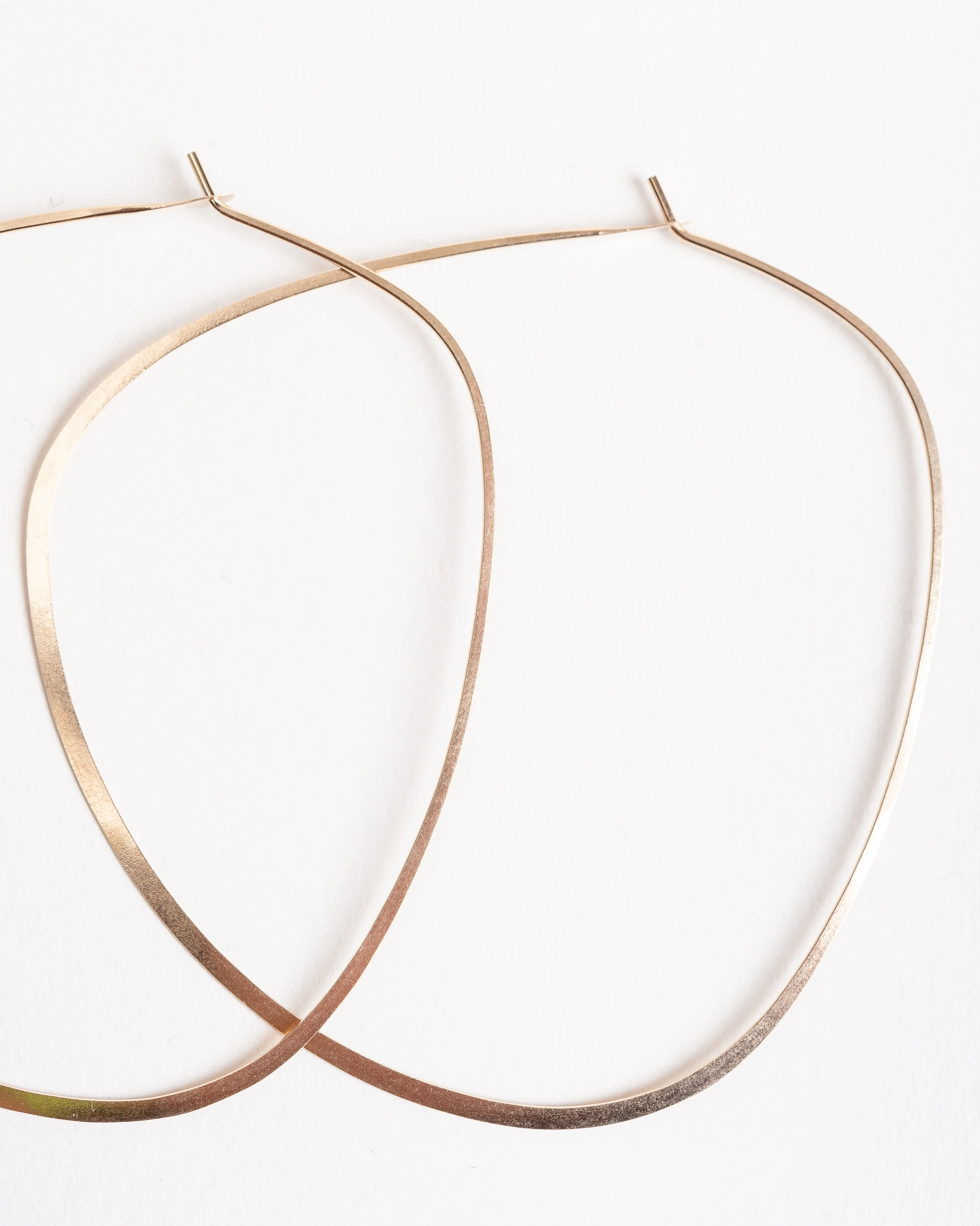 large triangle hoop - 14k gold - Image 2