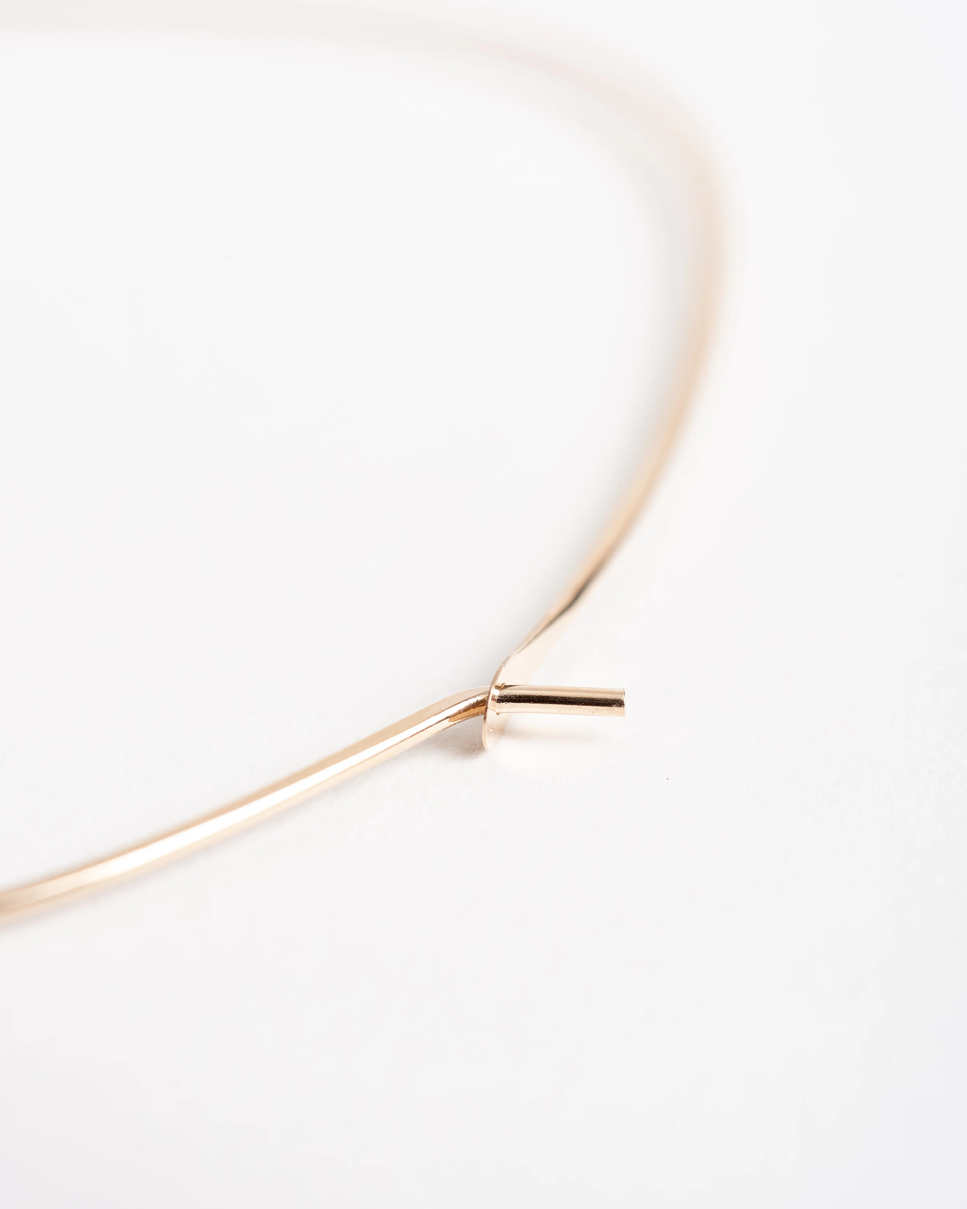 large triangle hoop - 14k gold - Image 4