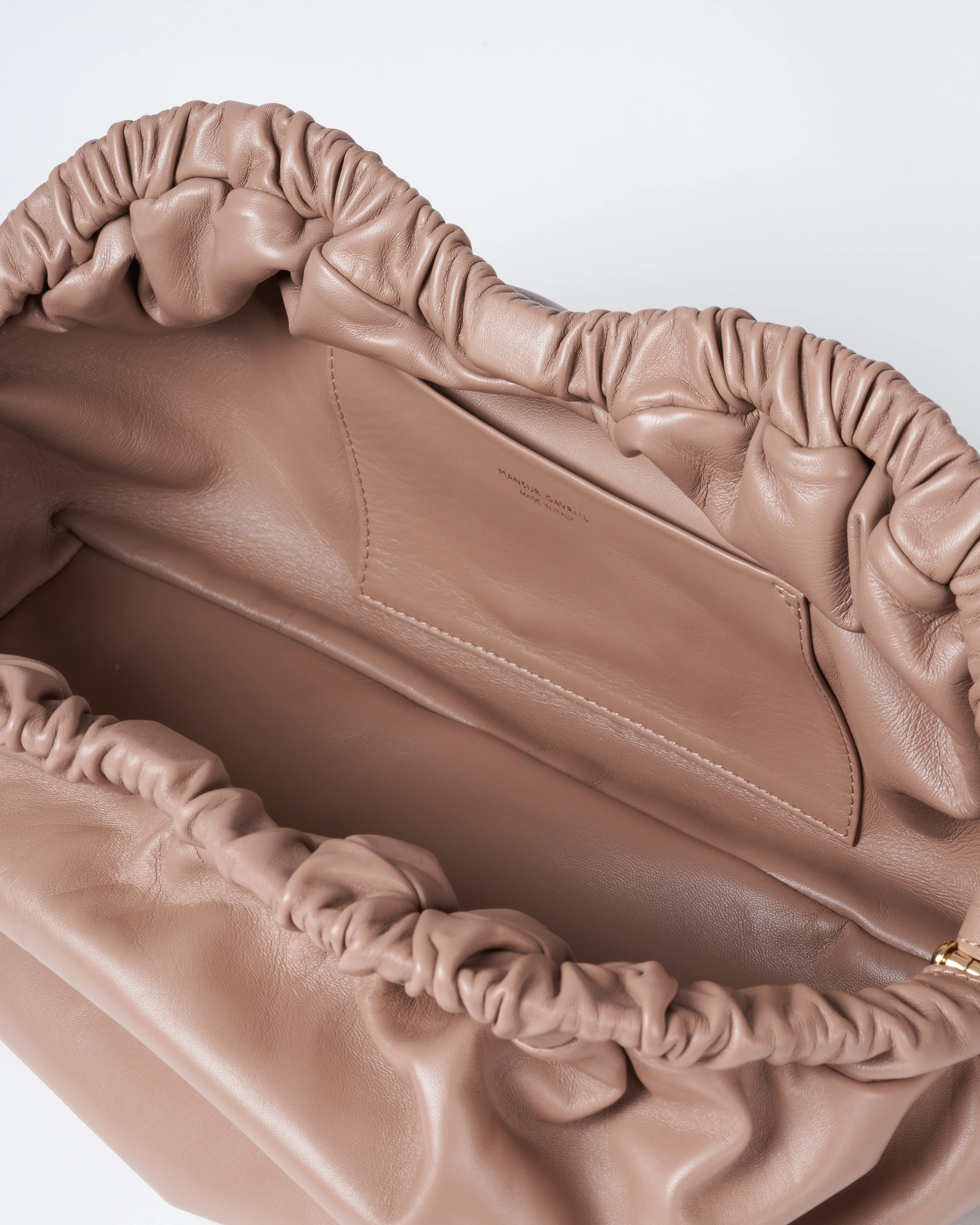 cloud clutch - biscotto - Image 5