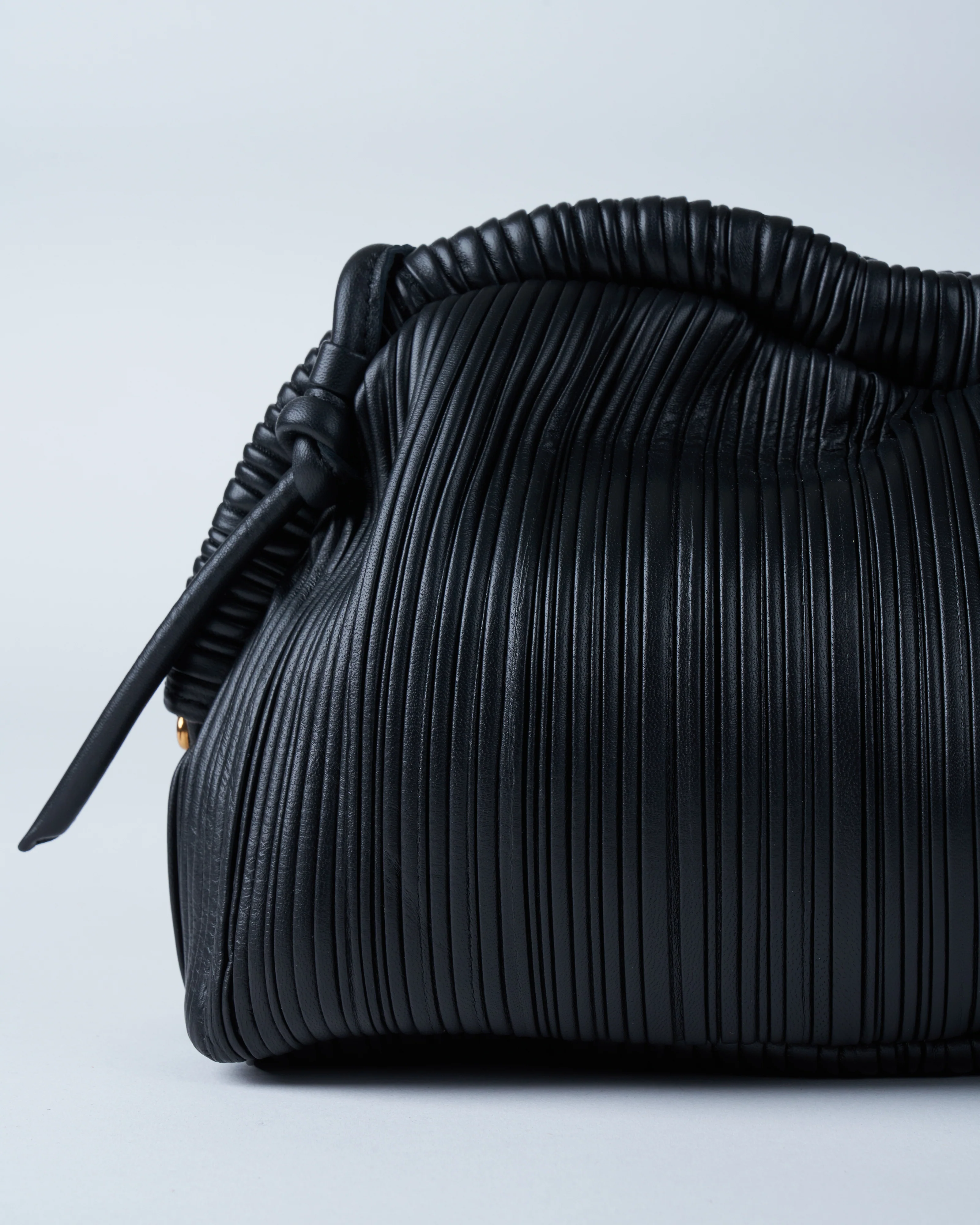 cloud clutch - black - Image 3
