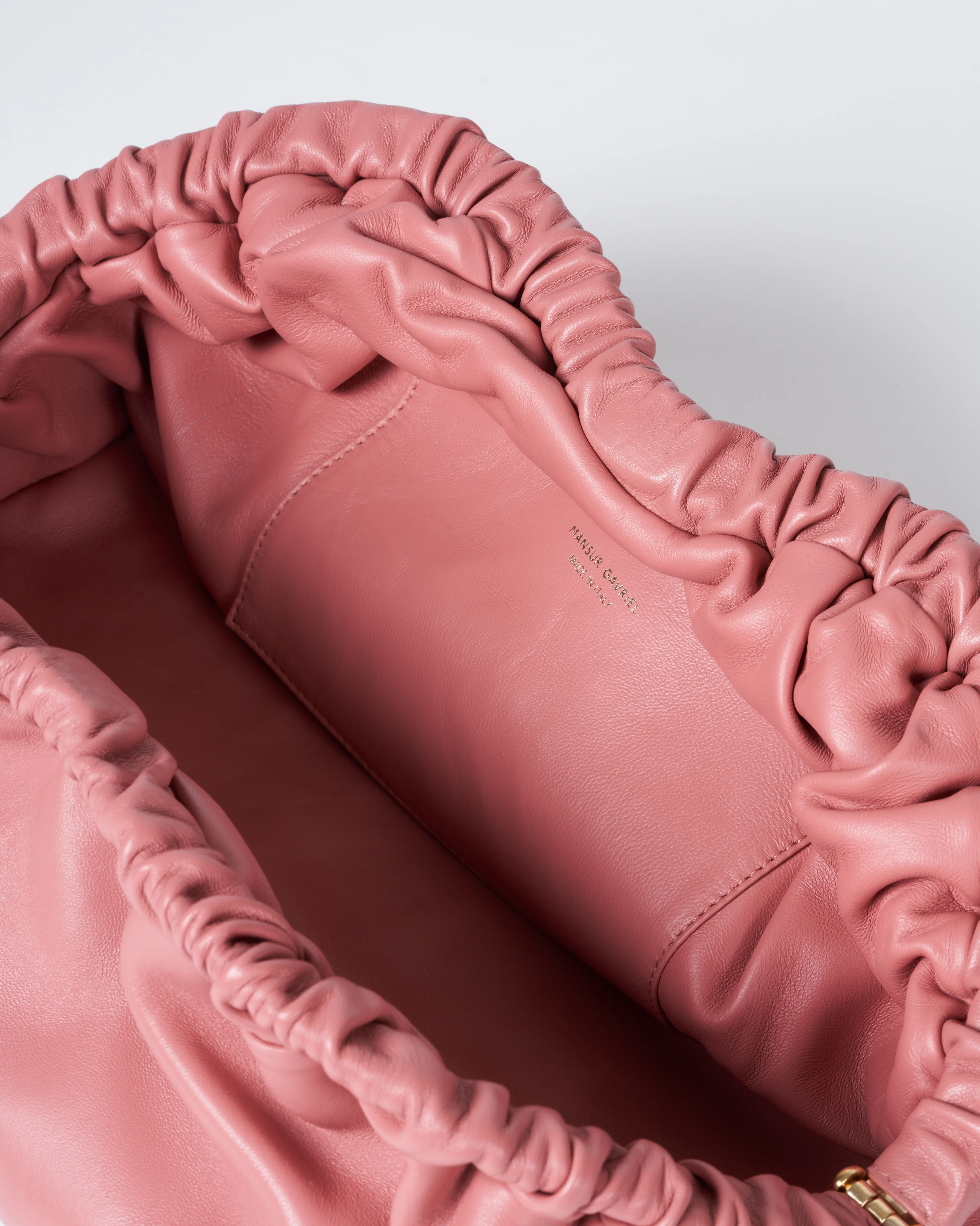cloud clutch - blush - Image 4
