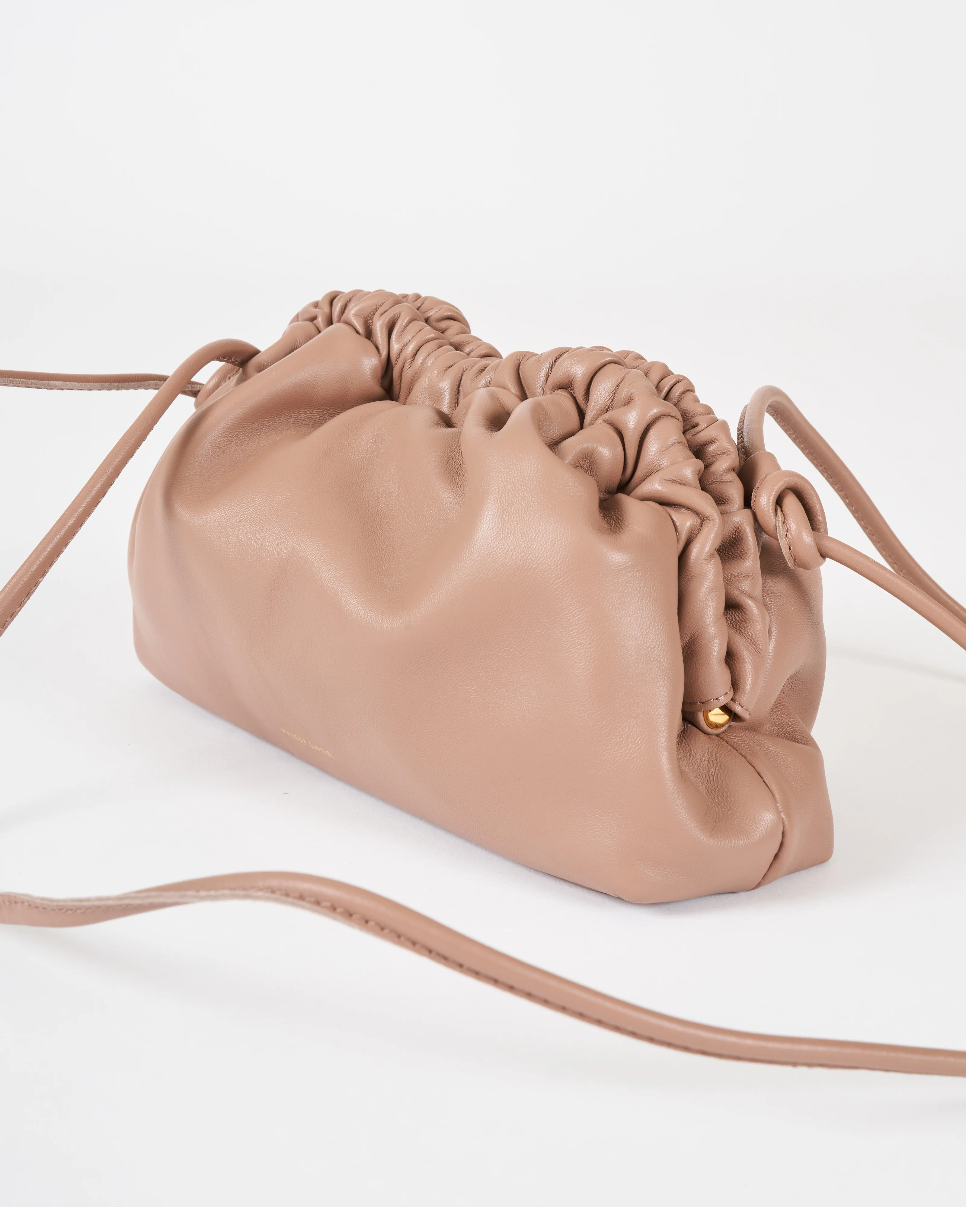 mini cloud clutch - biscotto - Image 4