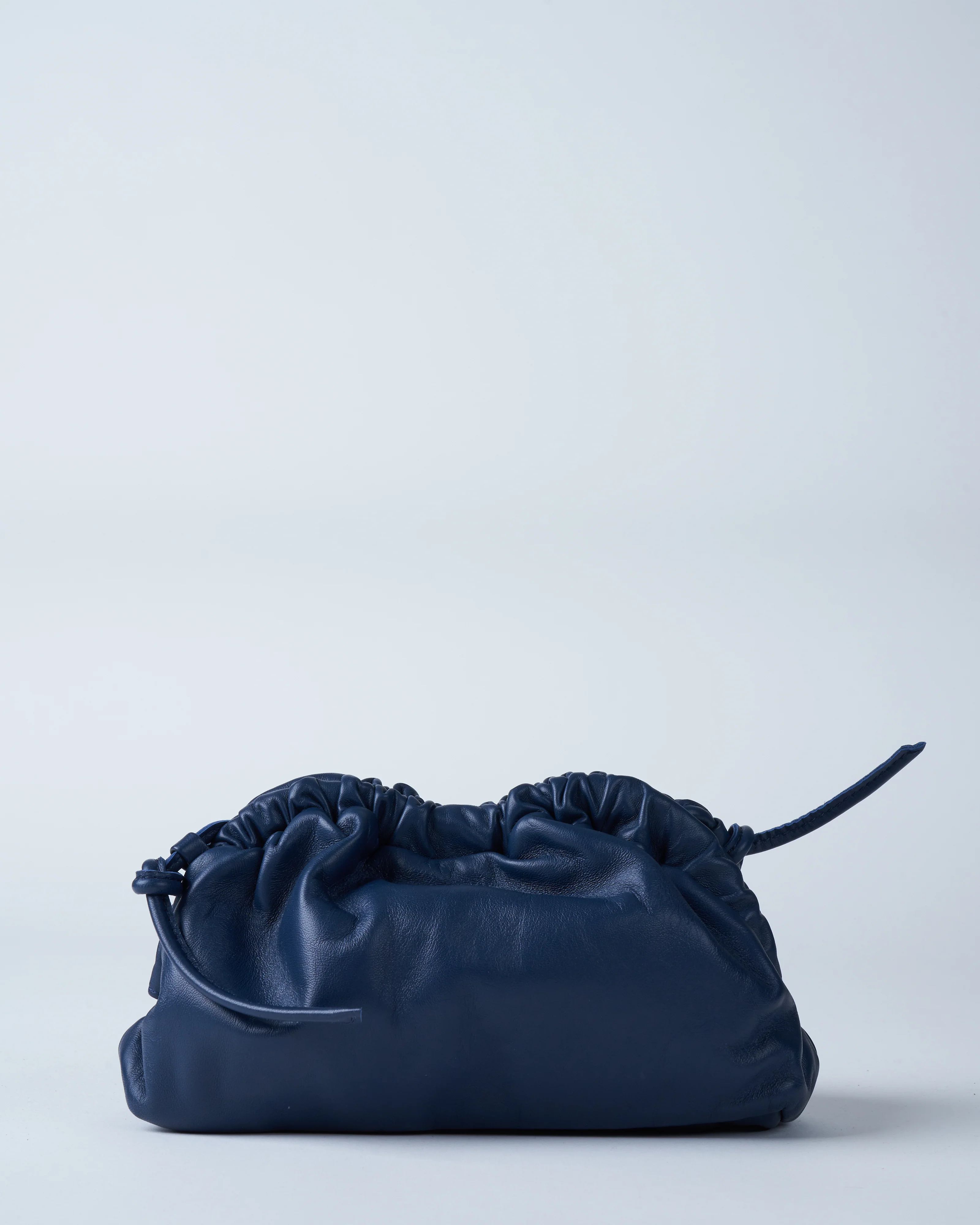 mini cloud clutch - blue - Image 4