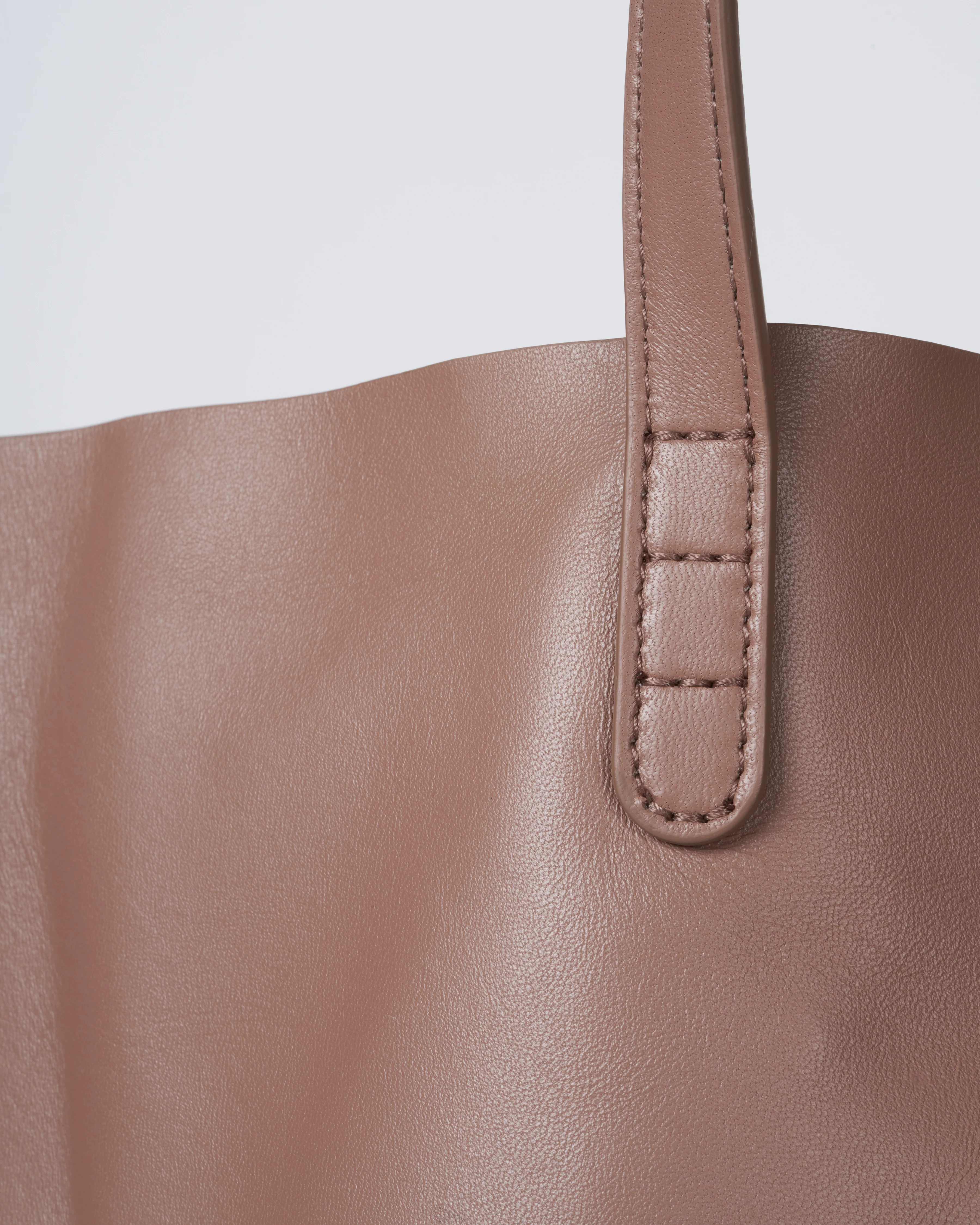 oversized tote - biscotto - Image 7