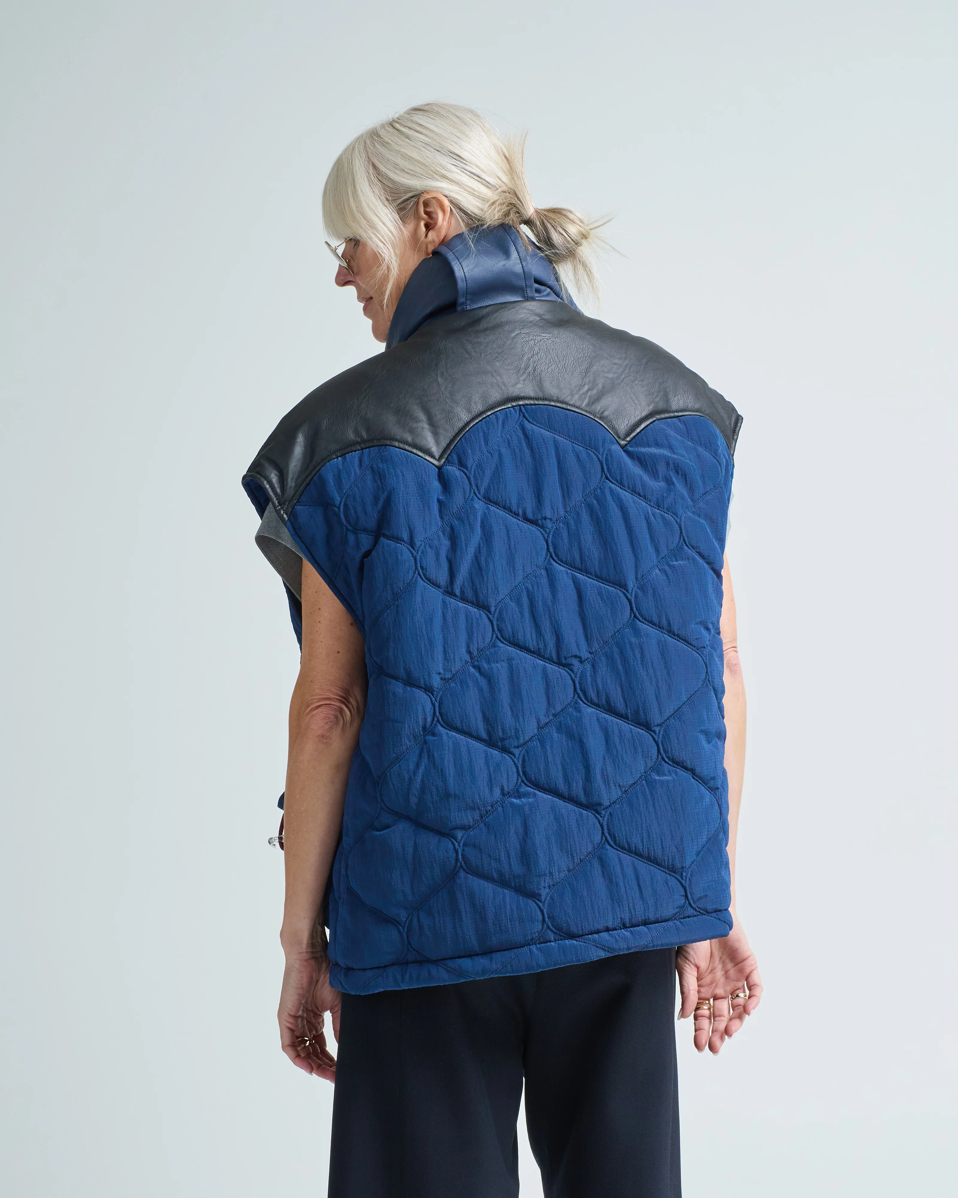 kate vest - Image 5