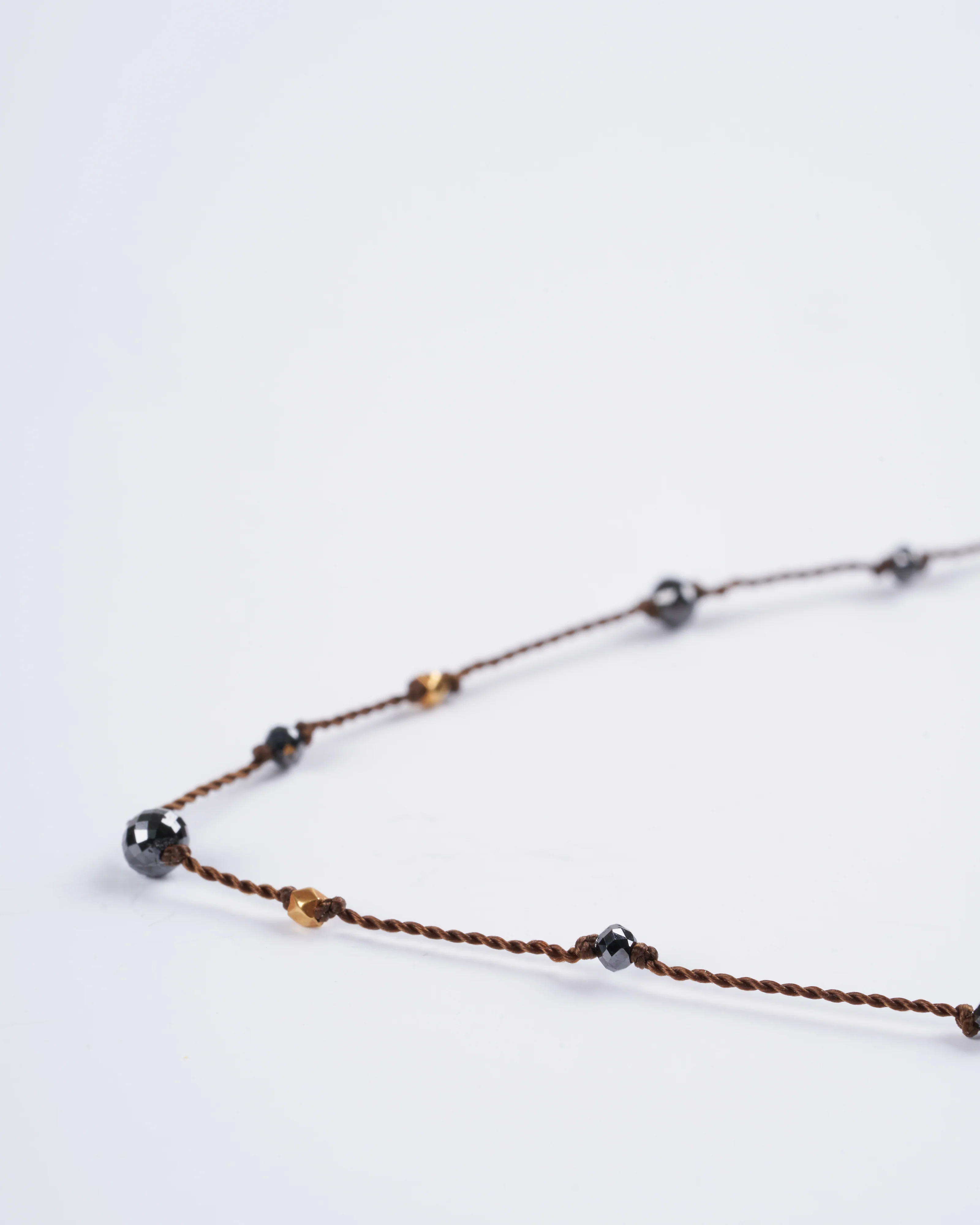 black diamonds + 18k yellow gold necklace - Image 2