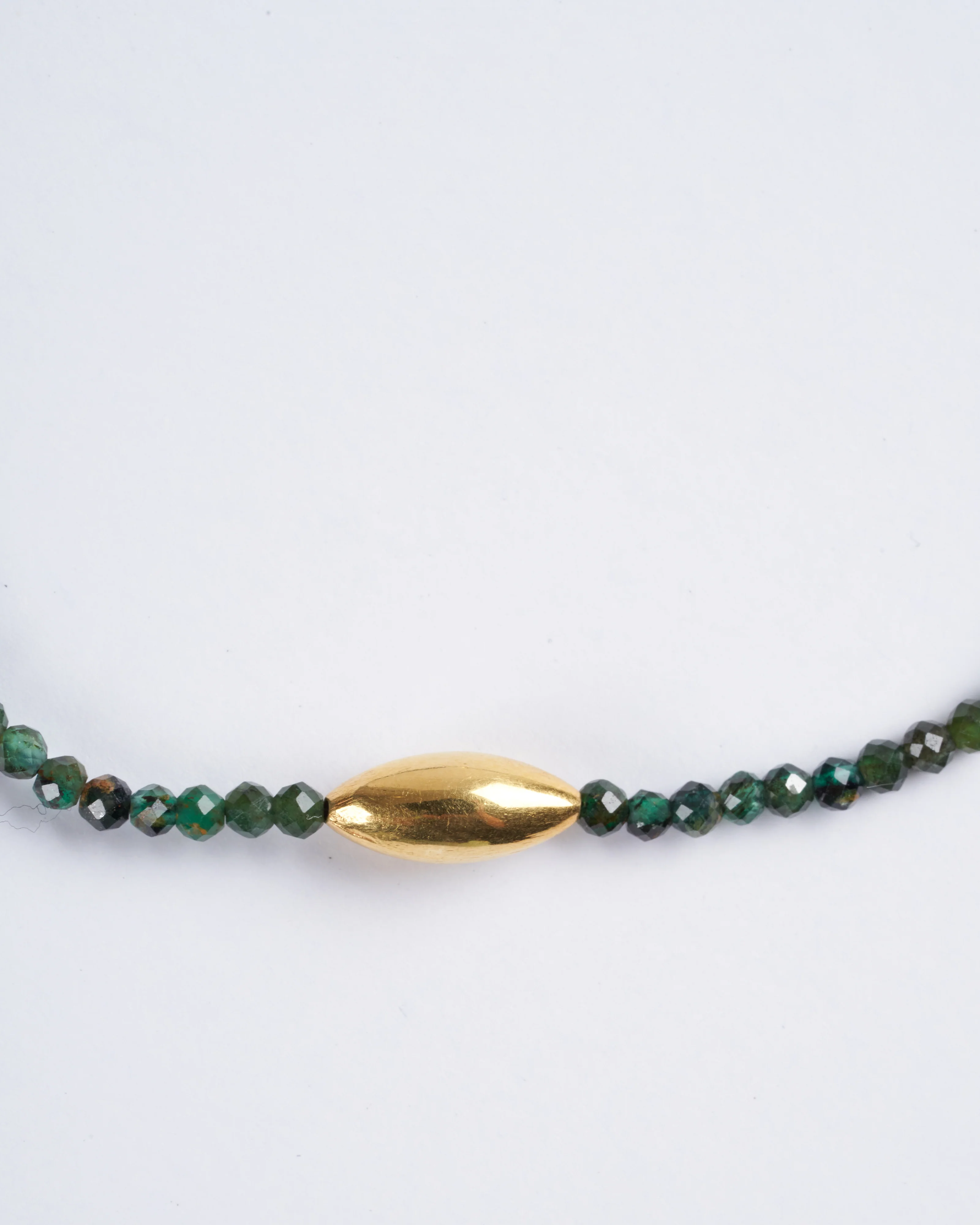 emerald and 18k gold bracelet - Image 3