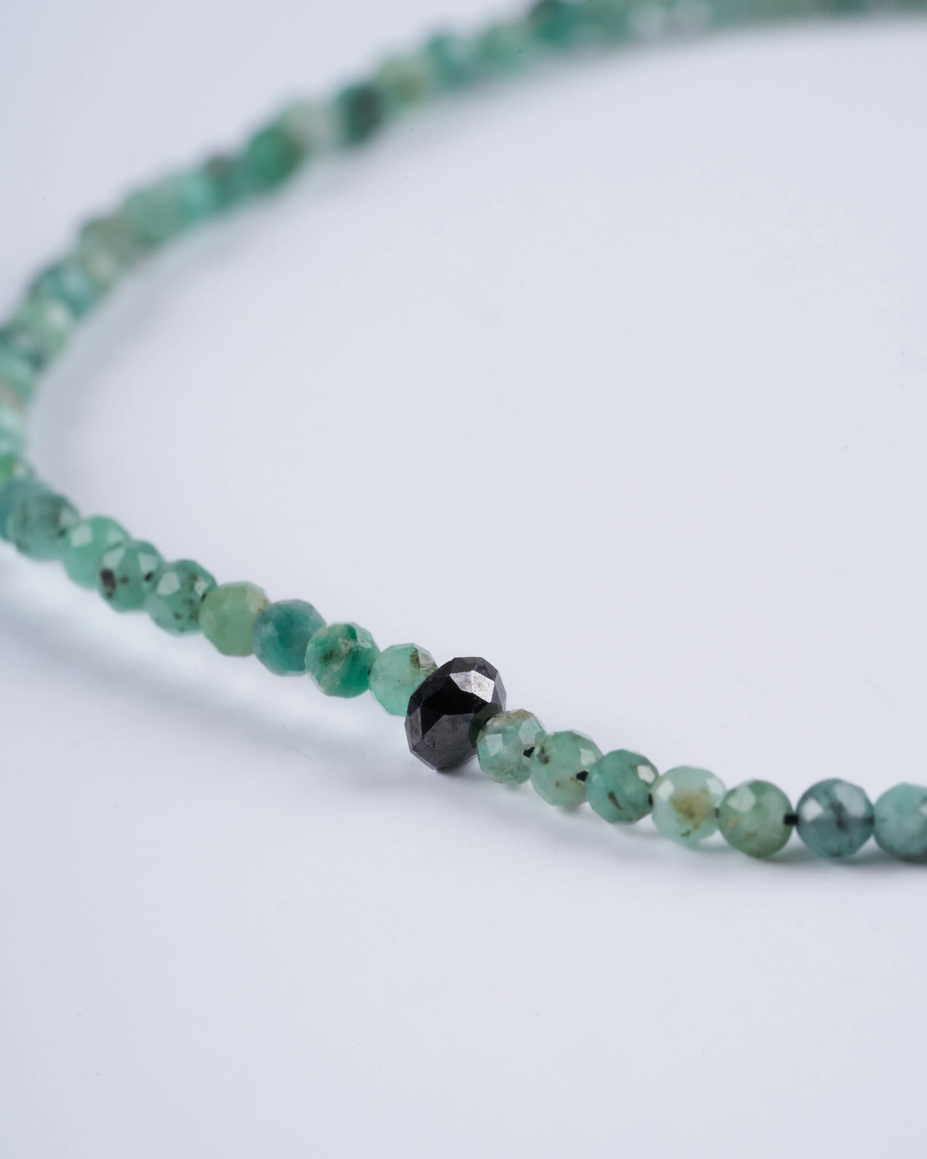 emerald and blue diamond bracelet - Image 3
