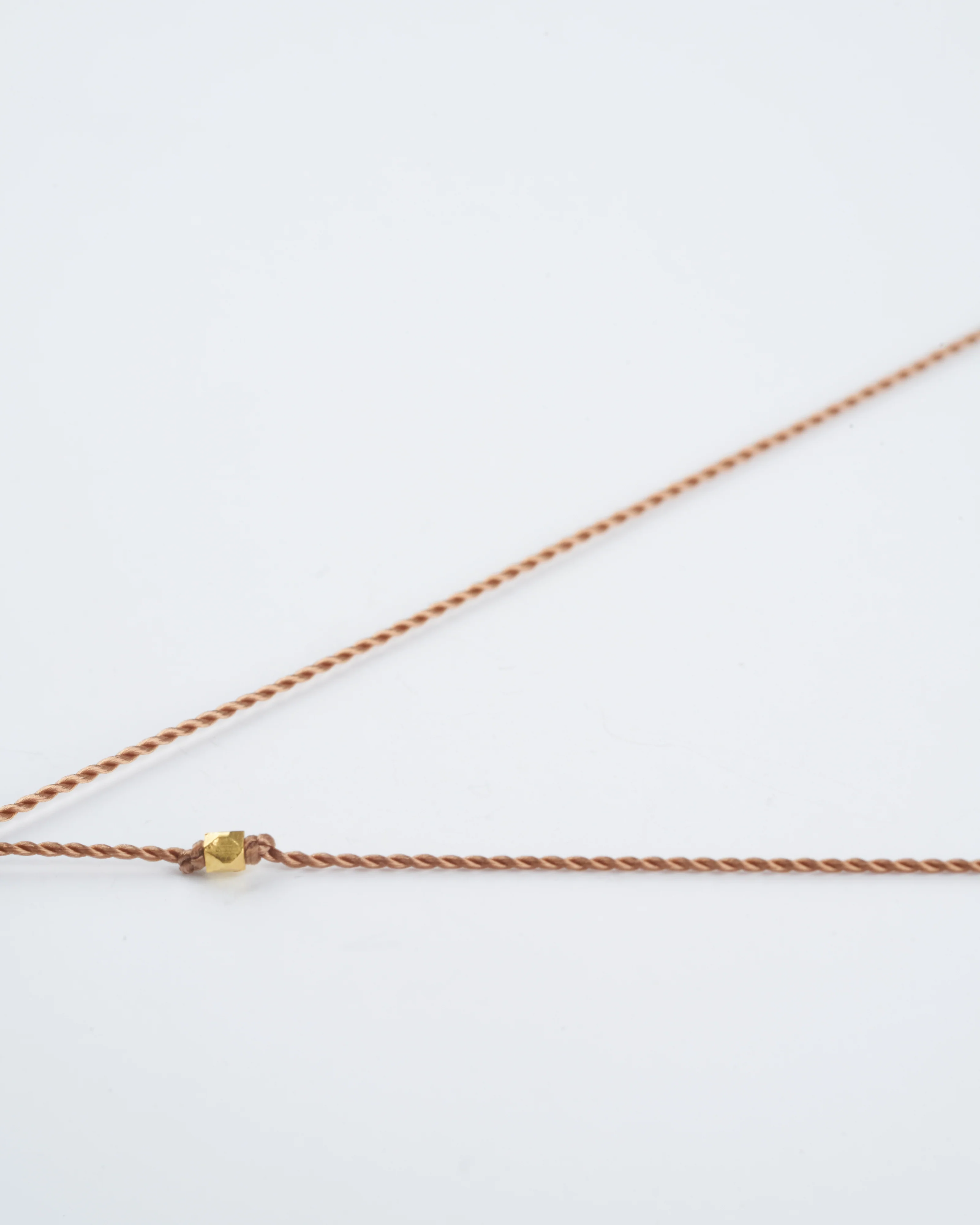 emerald and opal necklace with 18k gold bead - green - Image 4