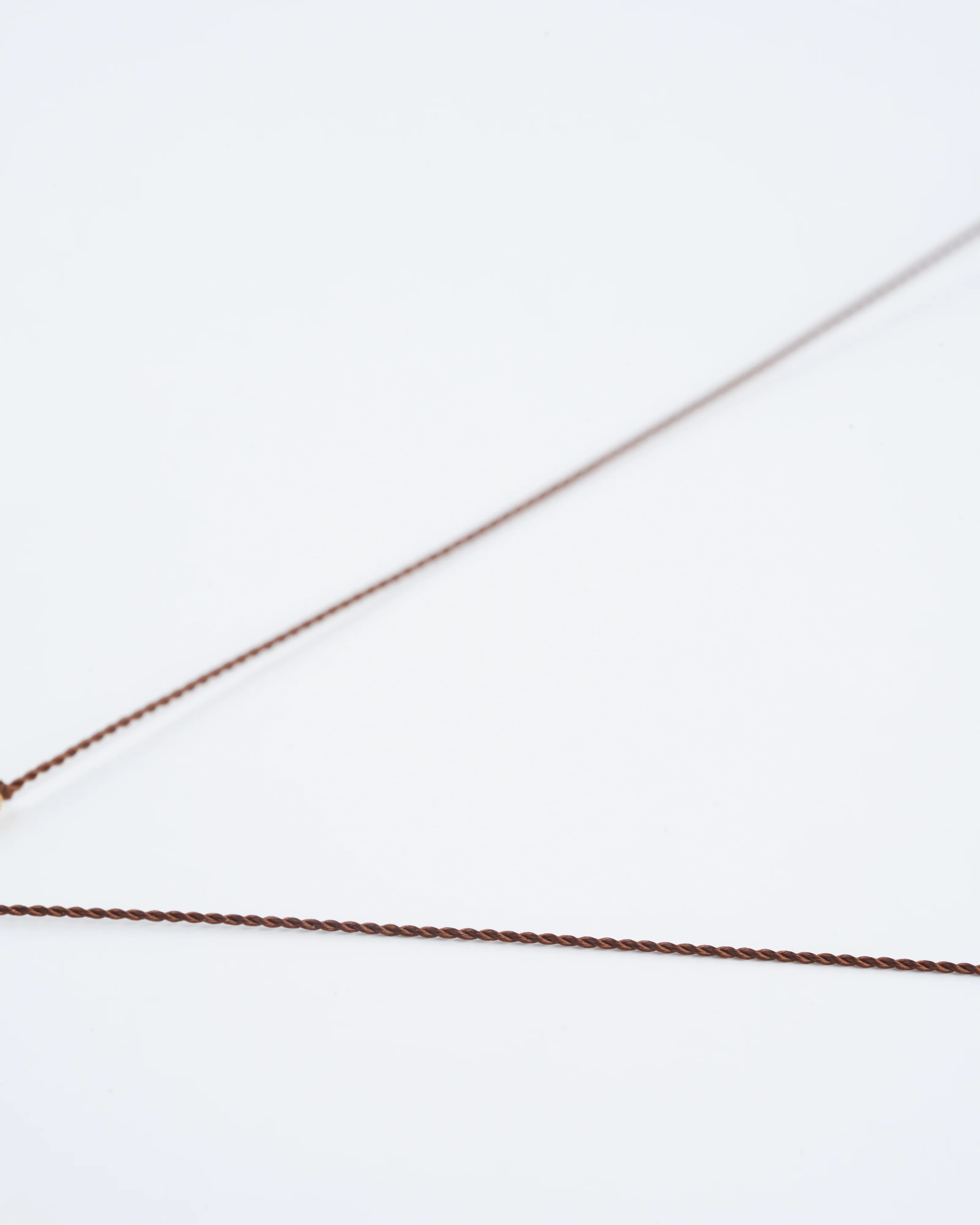 emerald necklace with 14k gold bead - green - Image 3