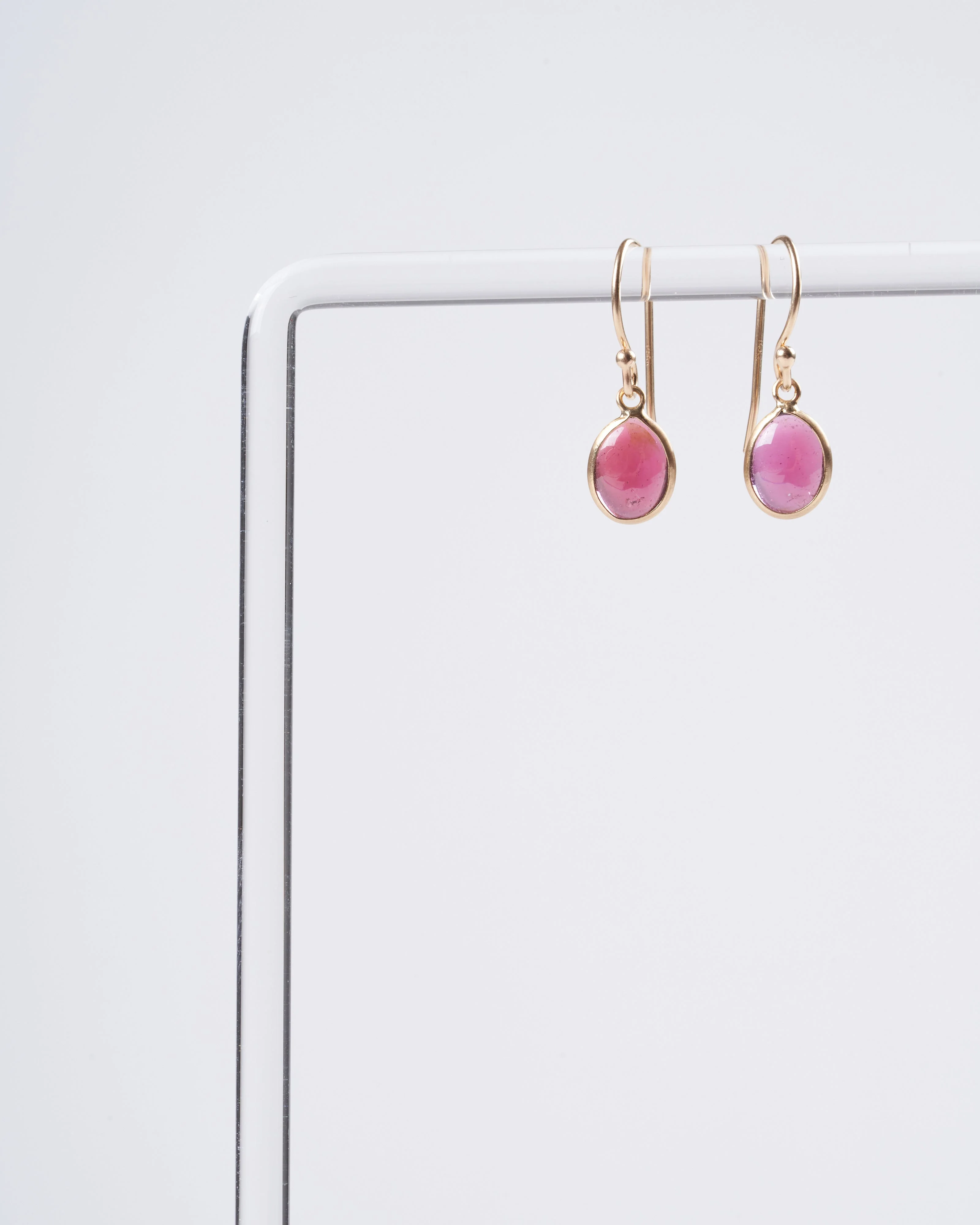 cabochon garnet drop earrings - Image 2