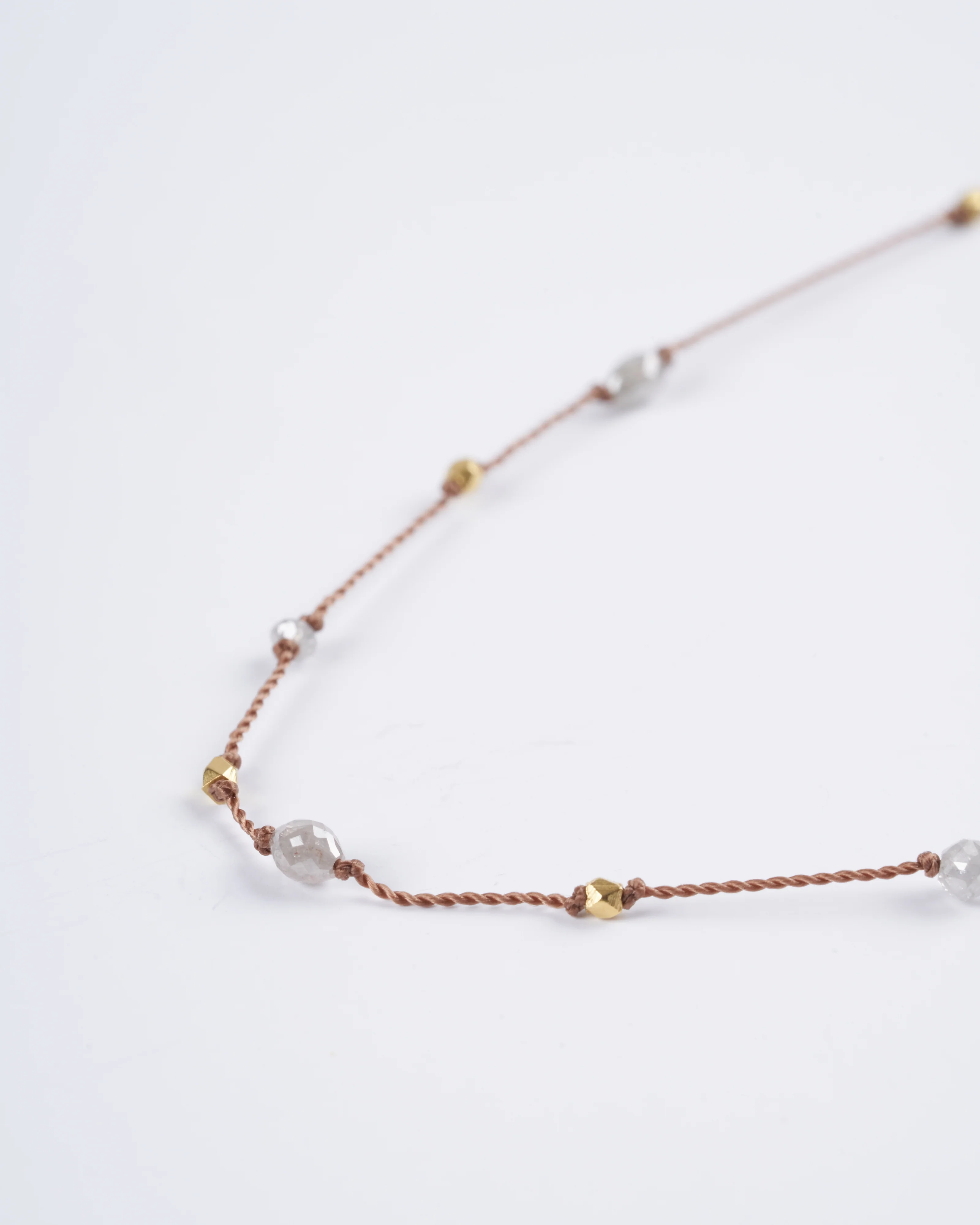 grey diamonds + 18k yellow gold necklace - Image 2