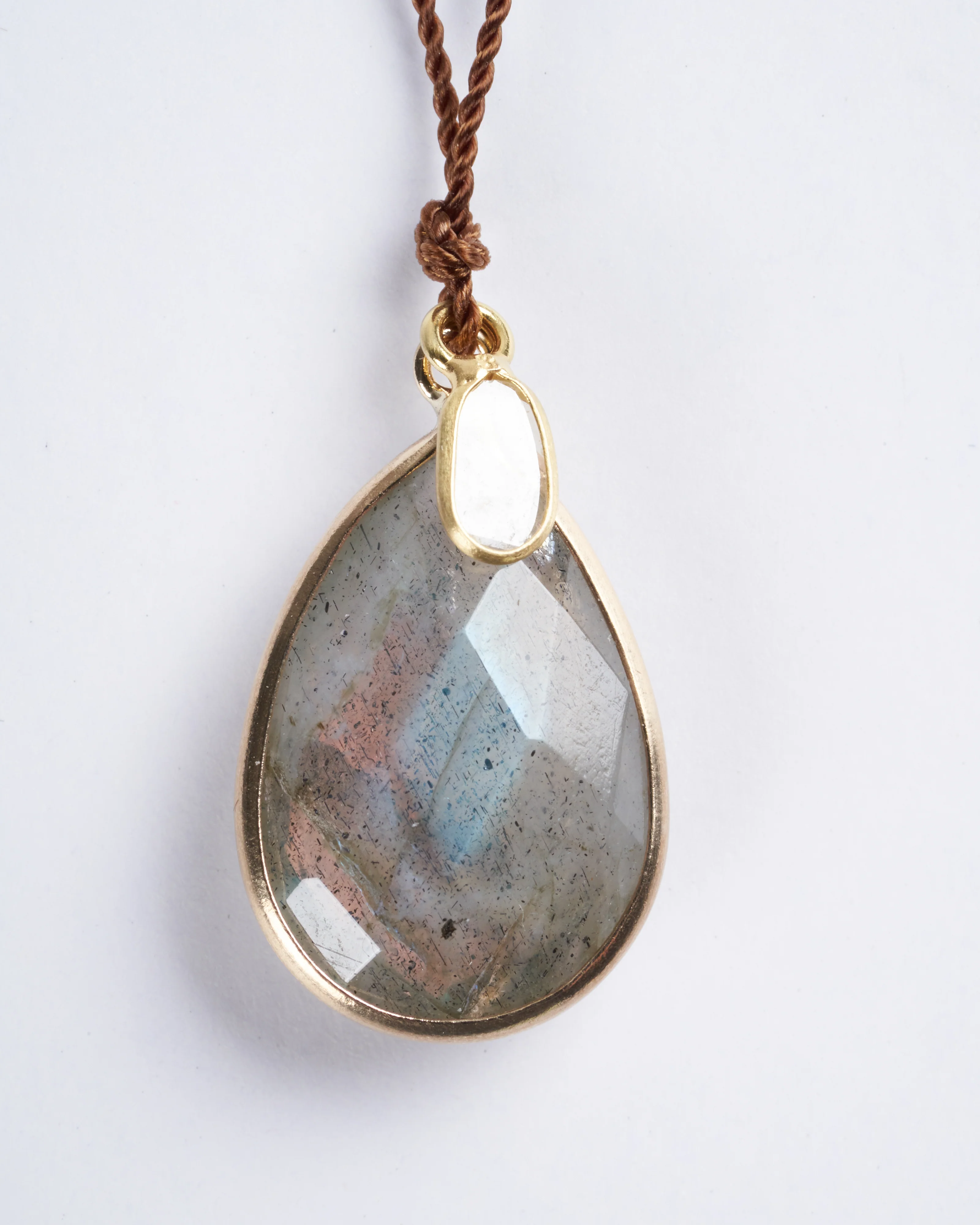 labradorite and diamond 18k yg - green - Image 3