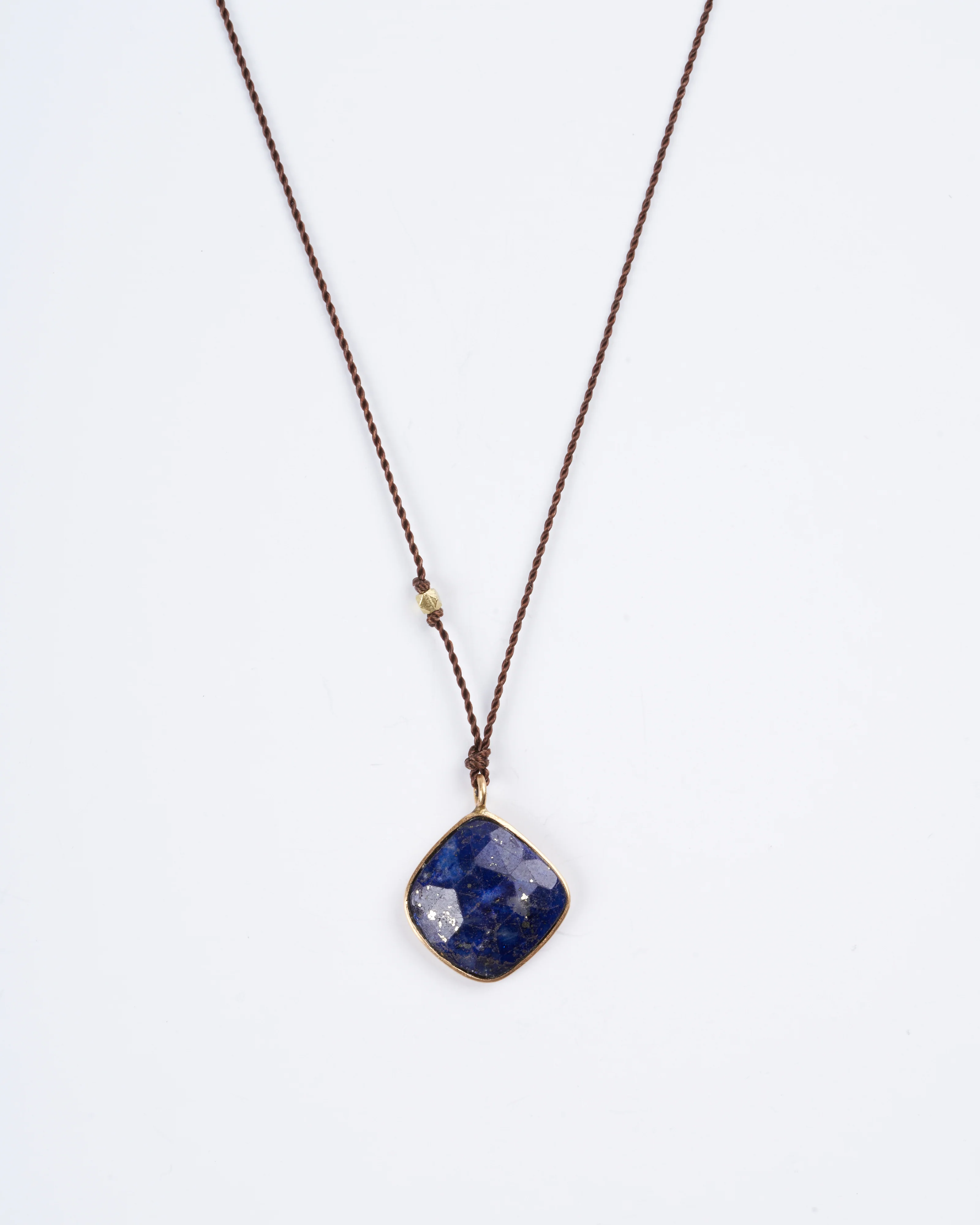 lapis - Image 3
