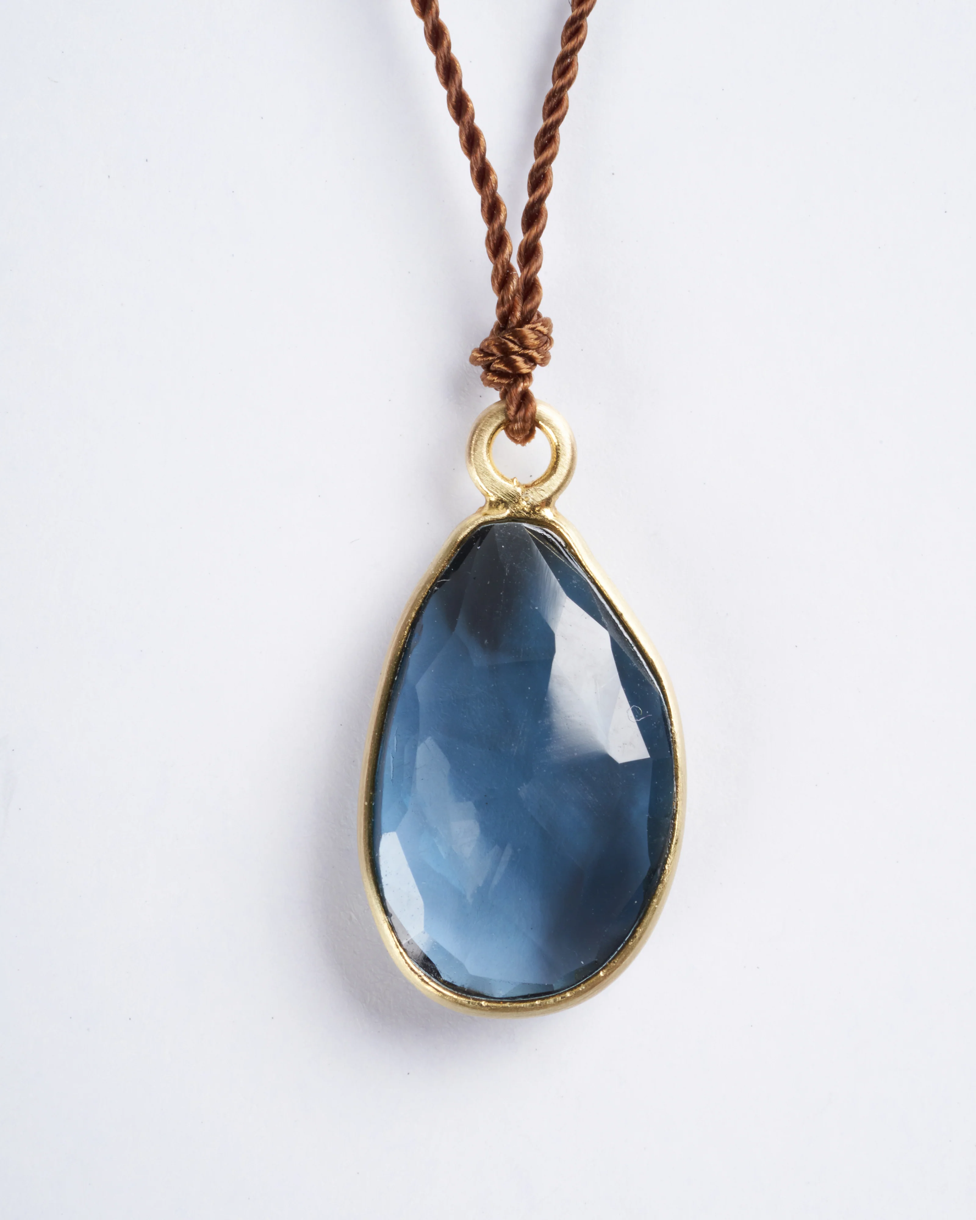 london blue topaz 18k yg - blue - Image 3