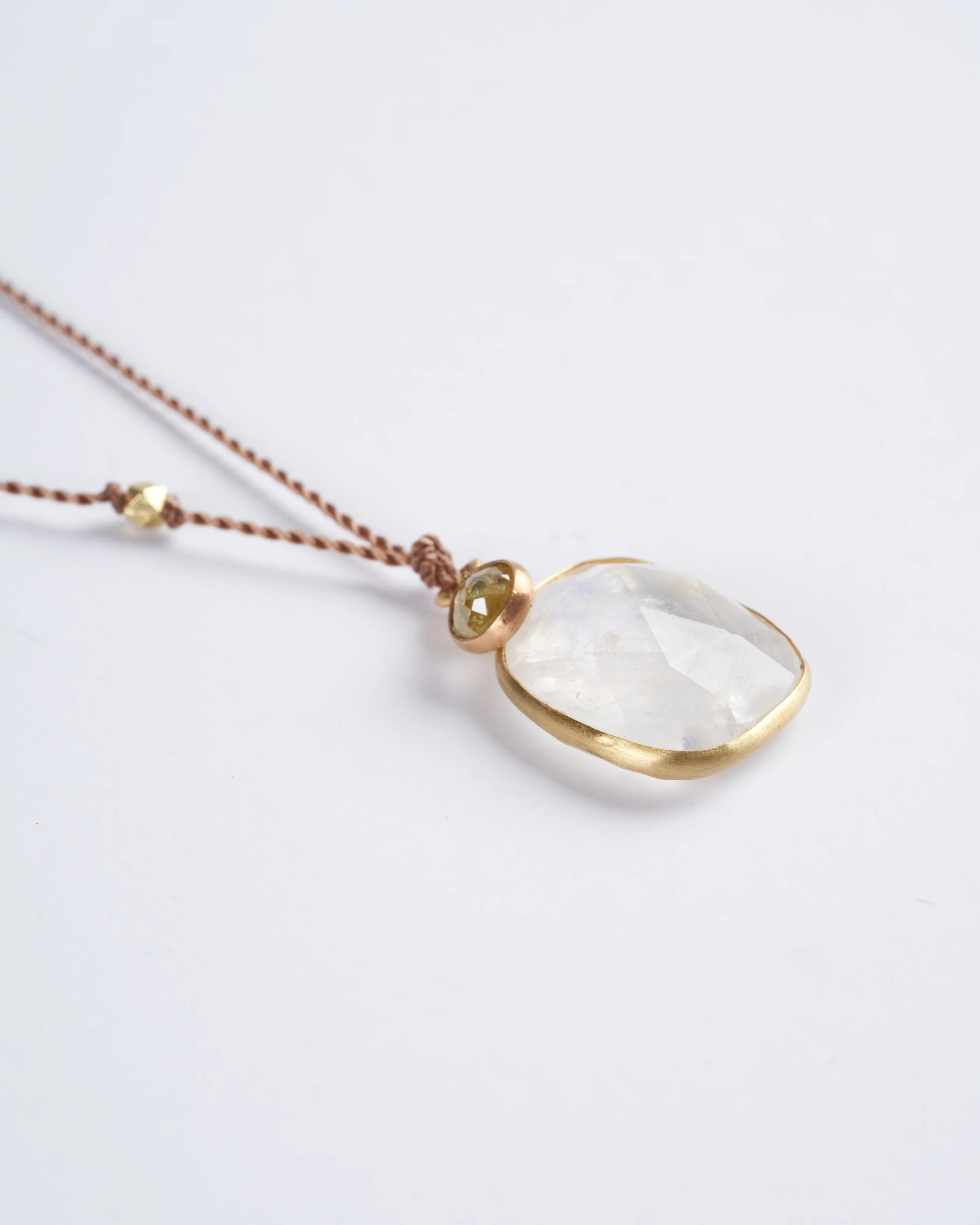 moonstone and diamond necklace 18kyg - white - Image 2