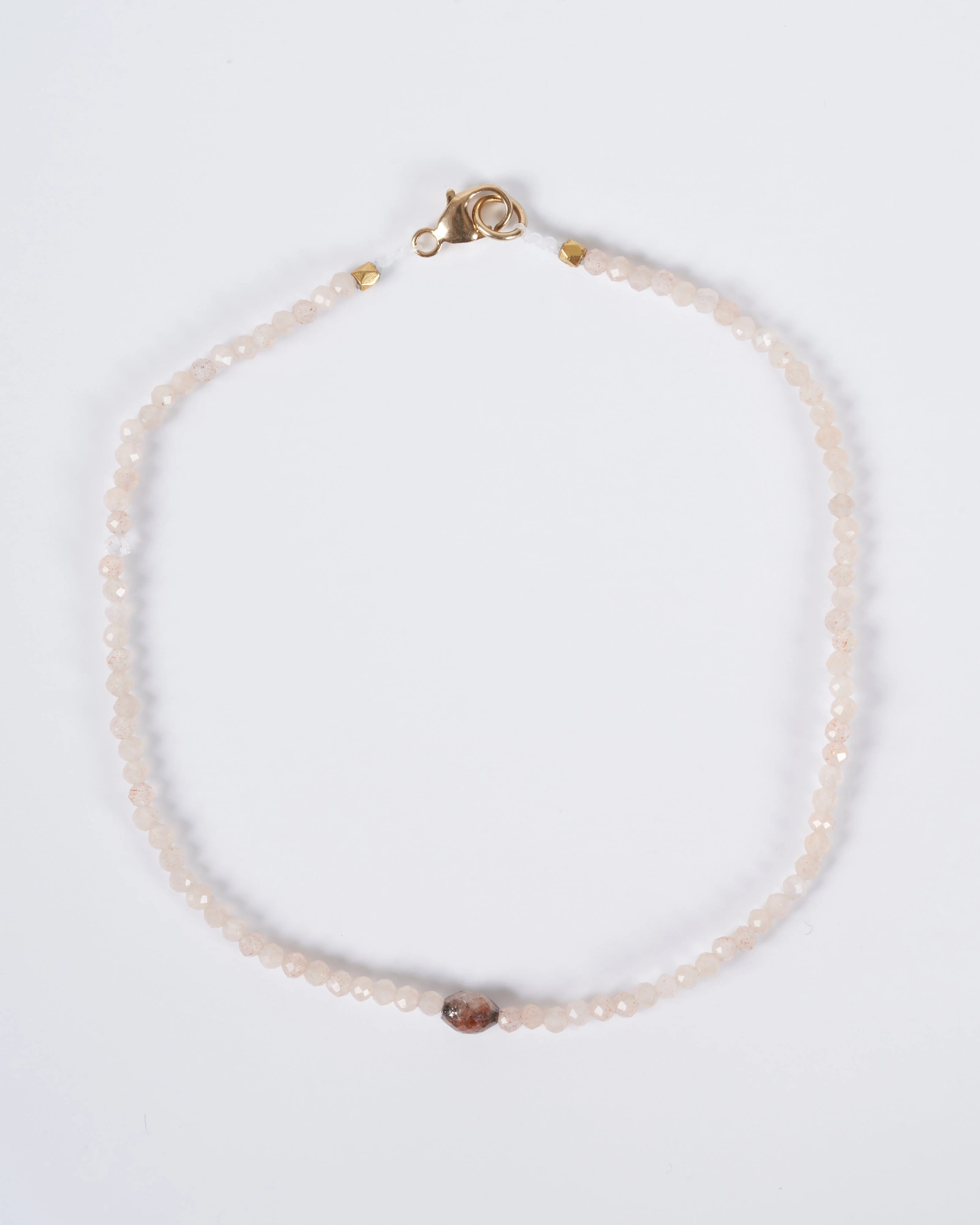 peach moonstone woth rose diamond 9k clasp - peach - Image 3