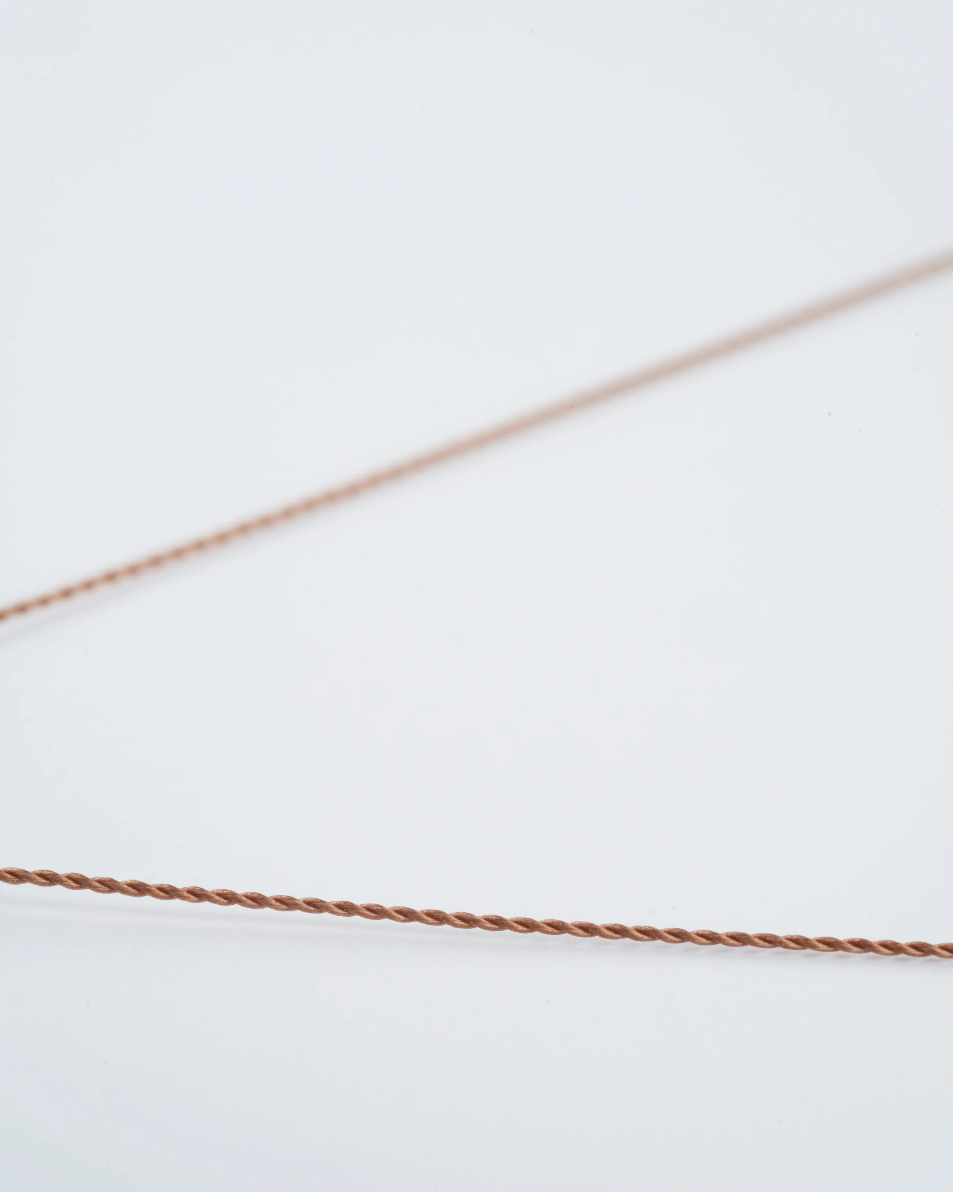 sapphire necklace with 18k gold bead - blue - Image 3