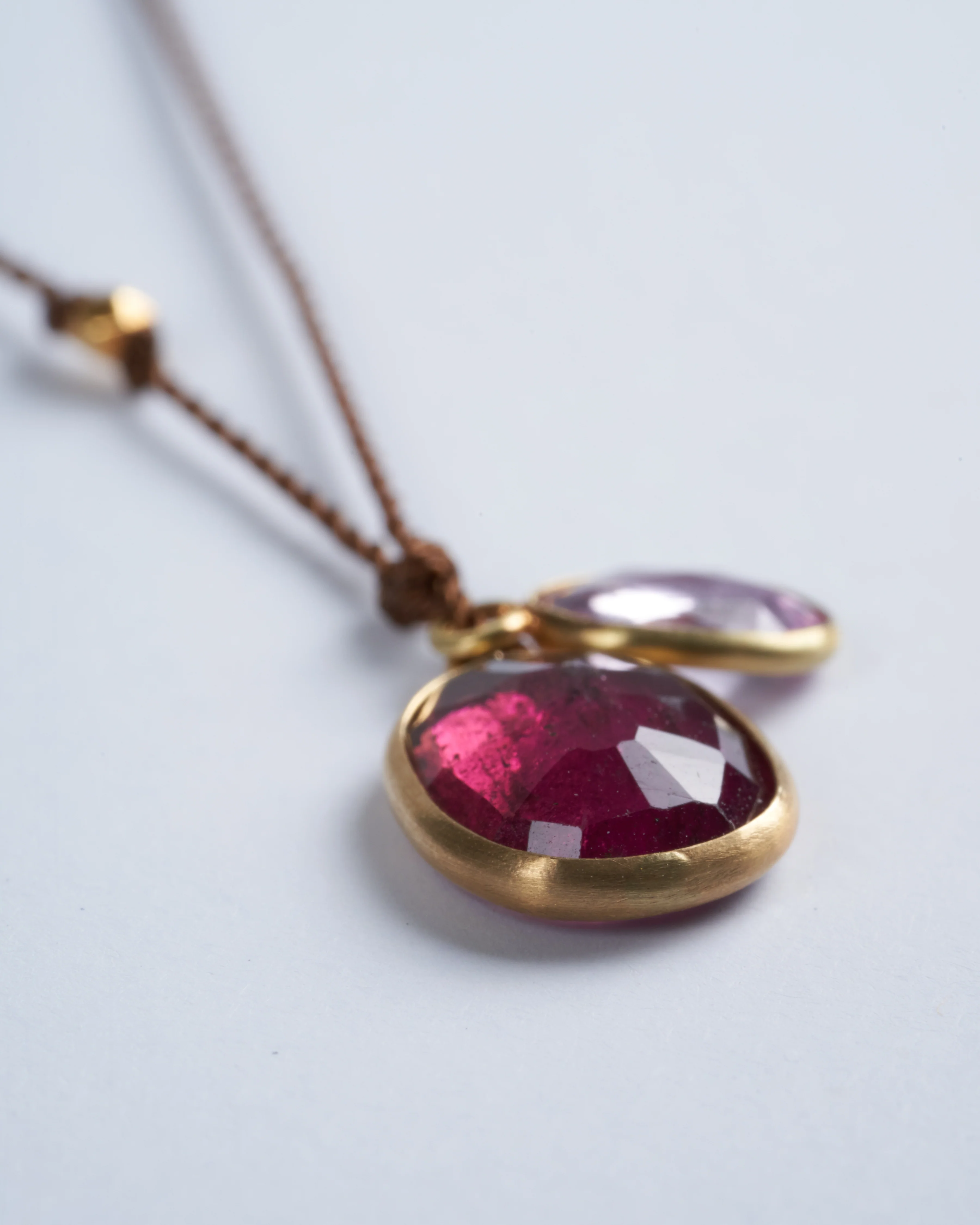 tourmaline & sapphire 18k - tourmaline - Image 2