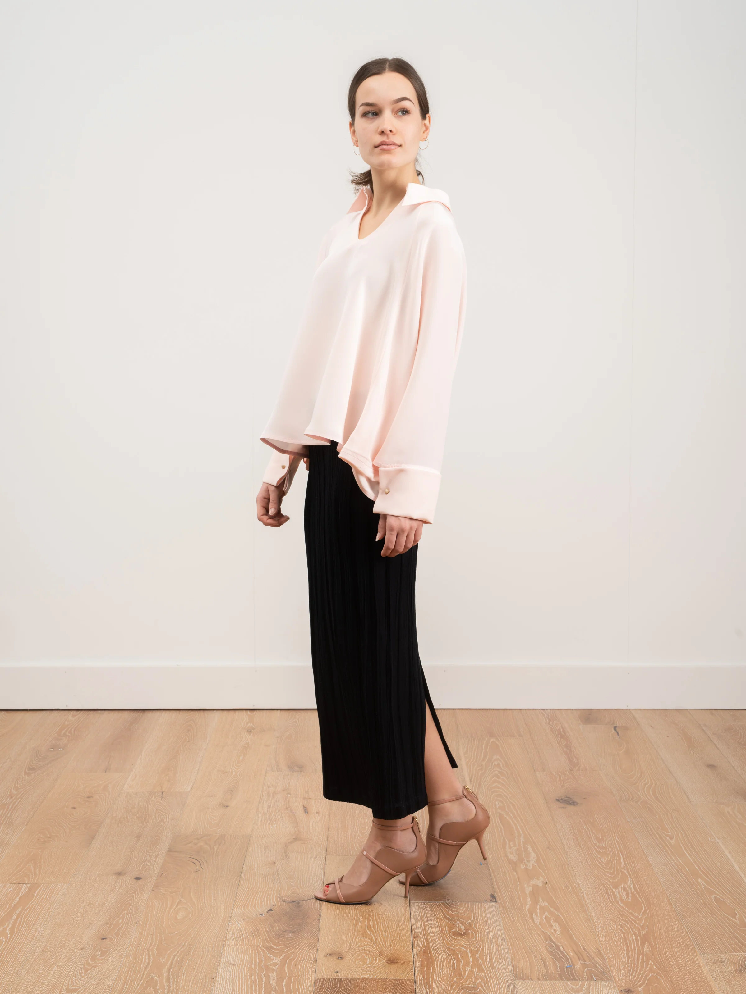 silk cape sleeve top - Image 2