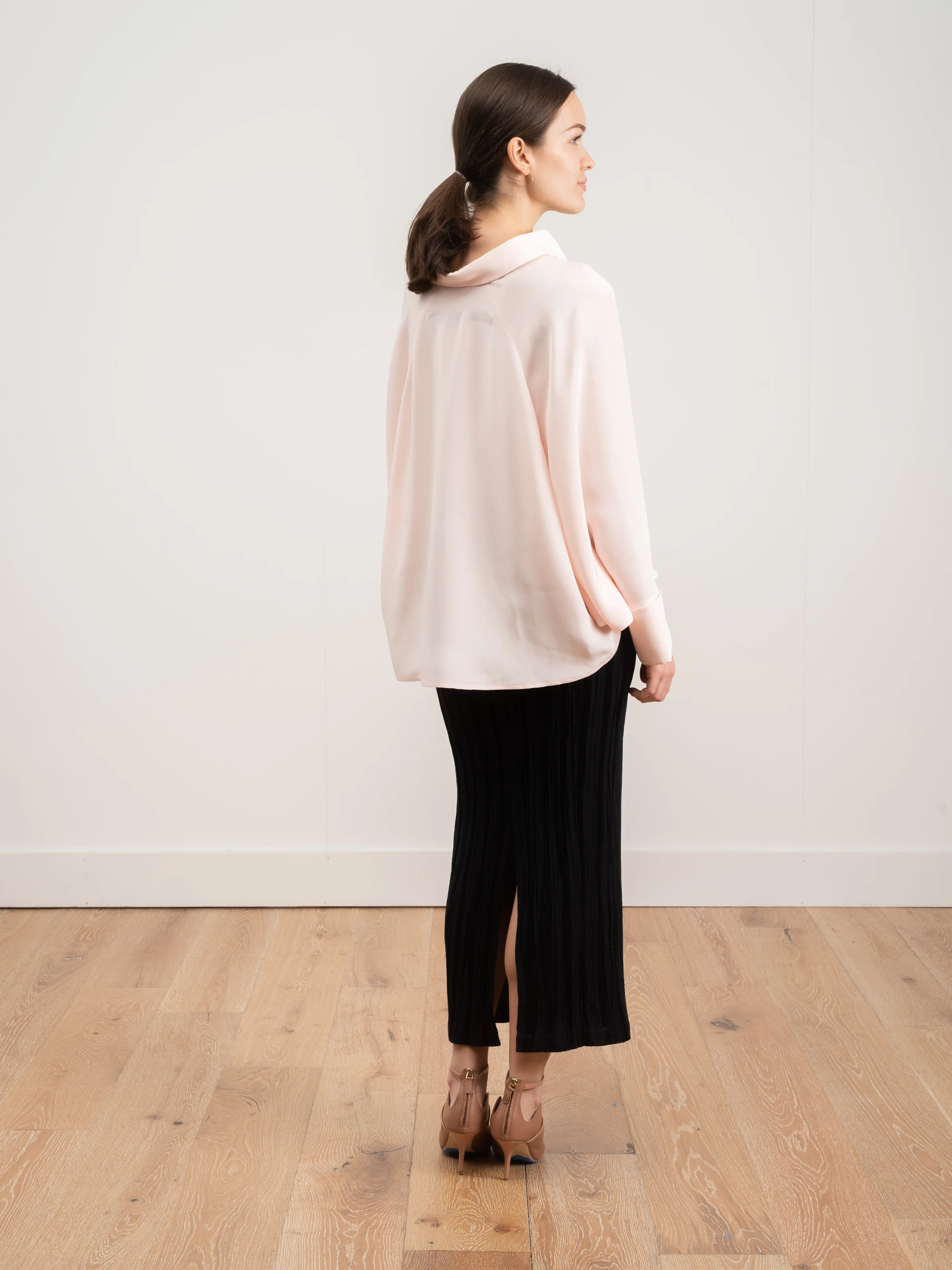 silk cape sleeve top - Image 3