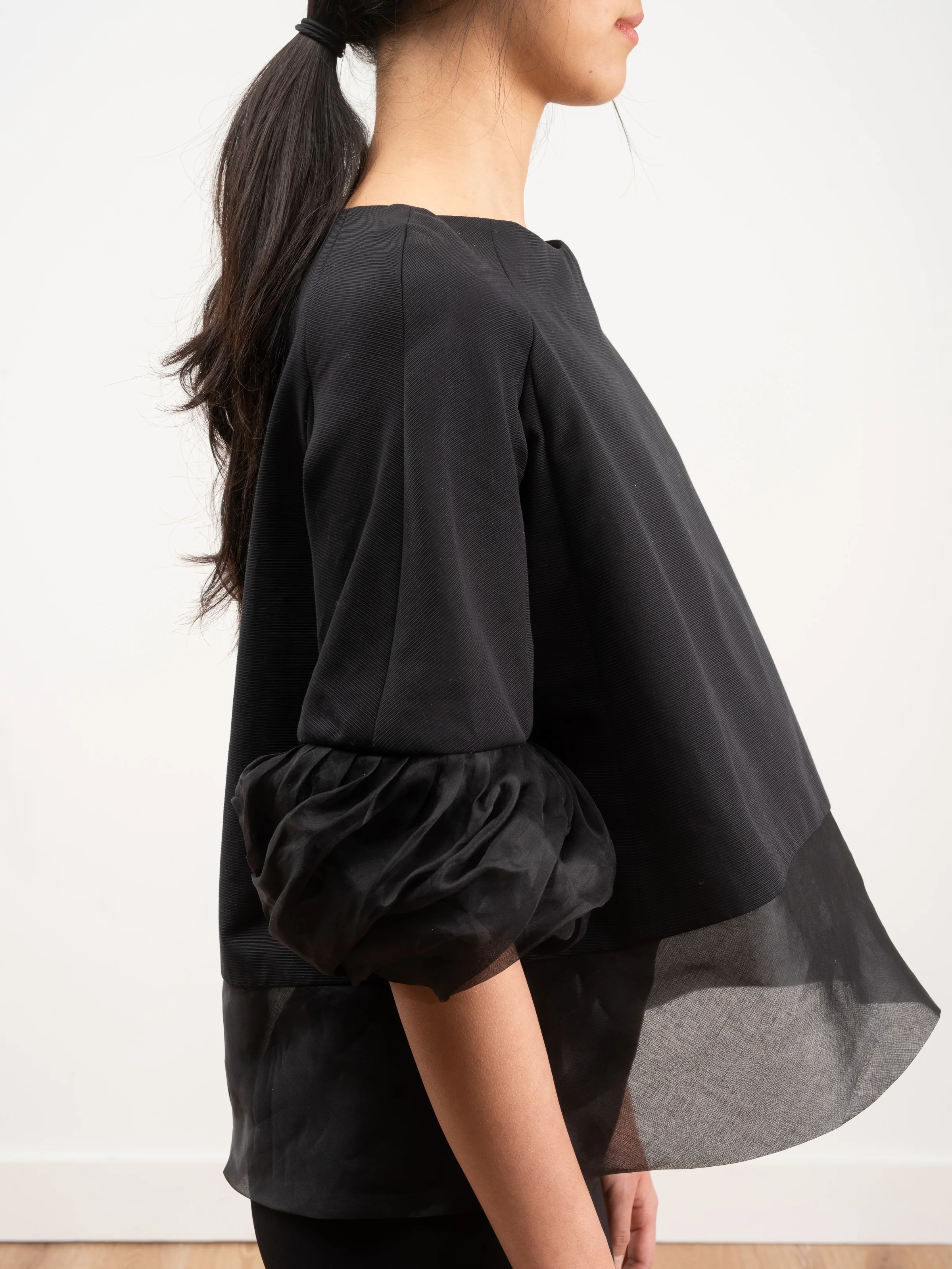 top with ruffle sleeve - Image 5