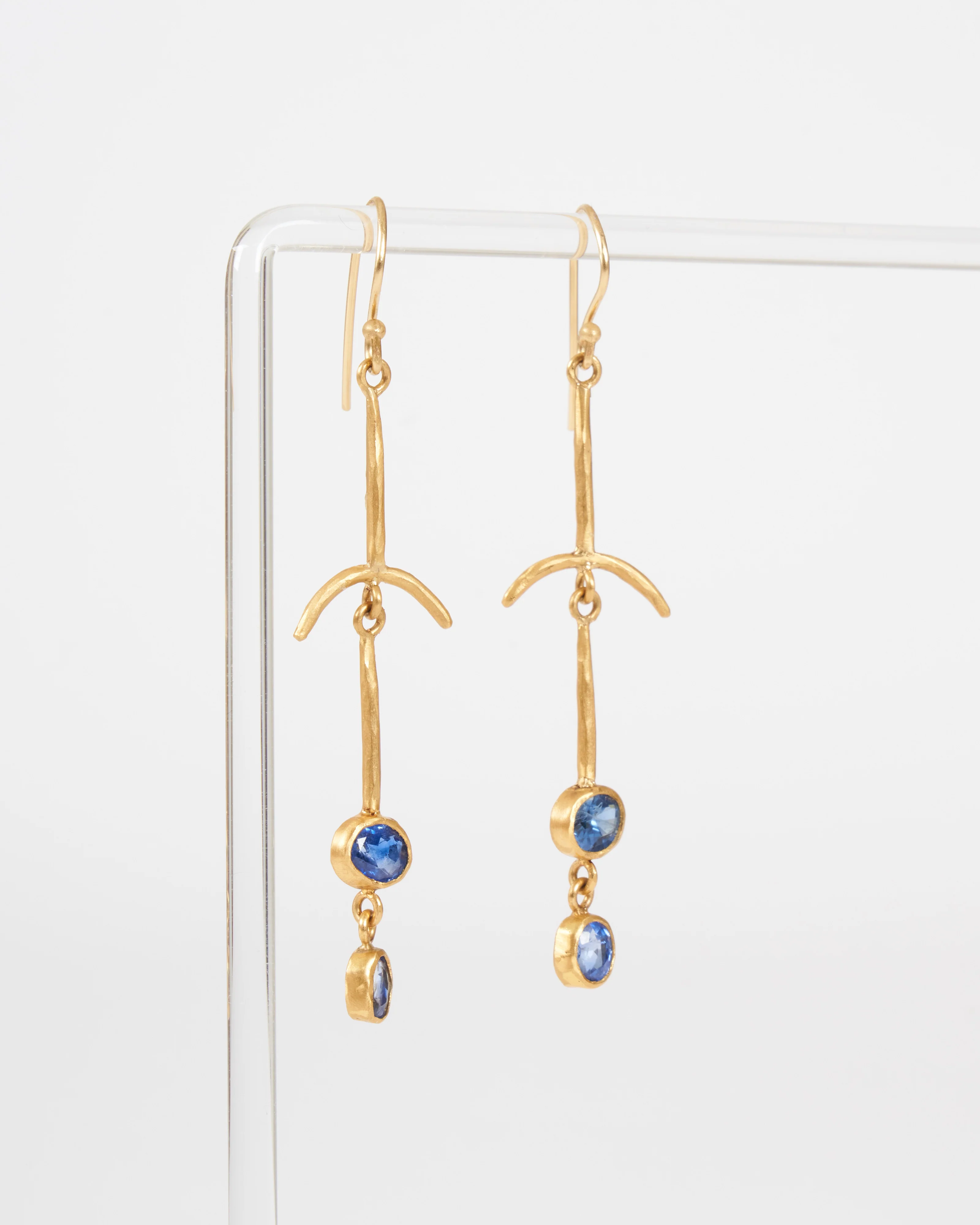 blue sapphire drop bone earrings - Image 3