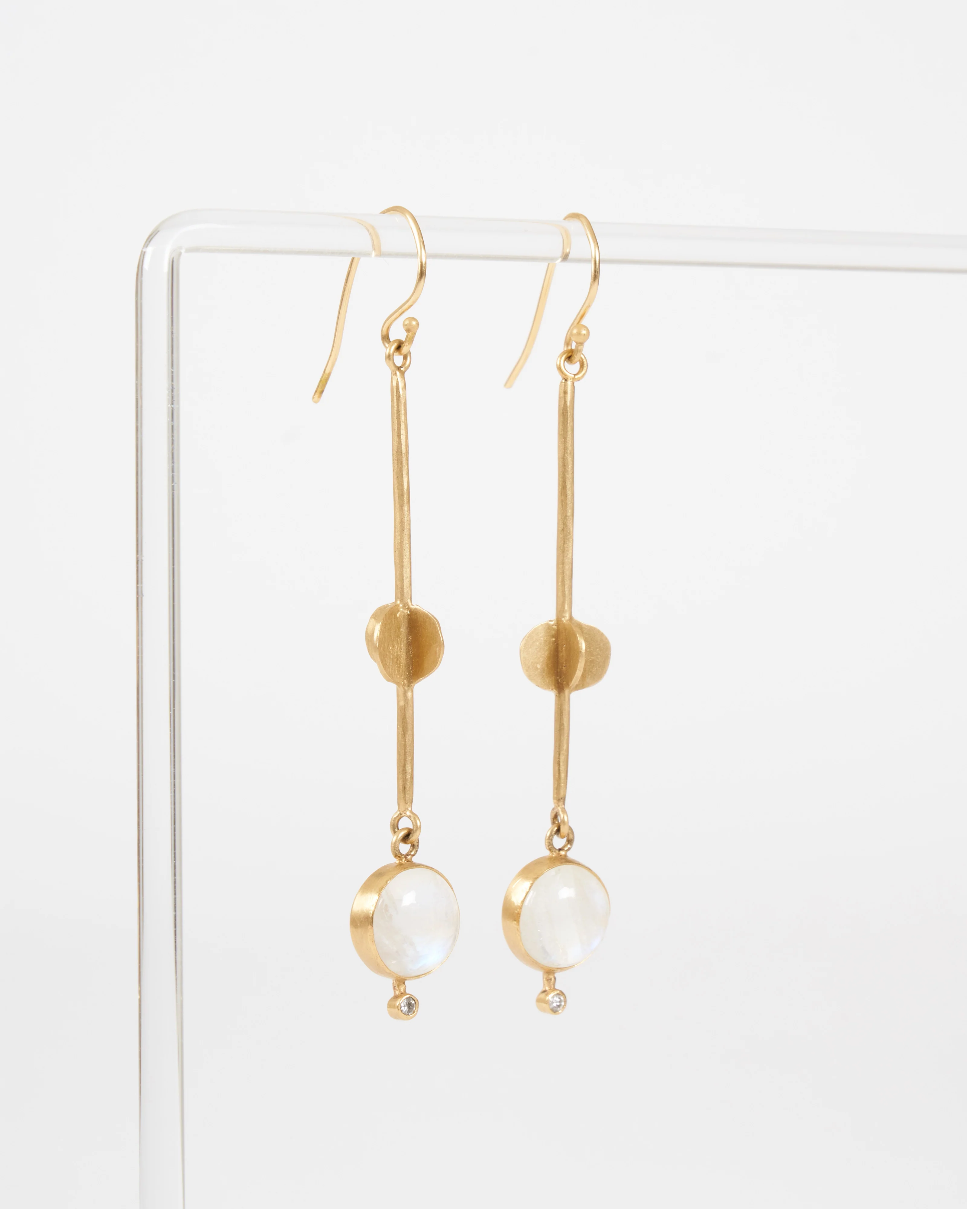 moonstone circle earrings - Image 3
