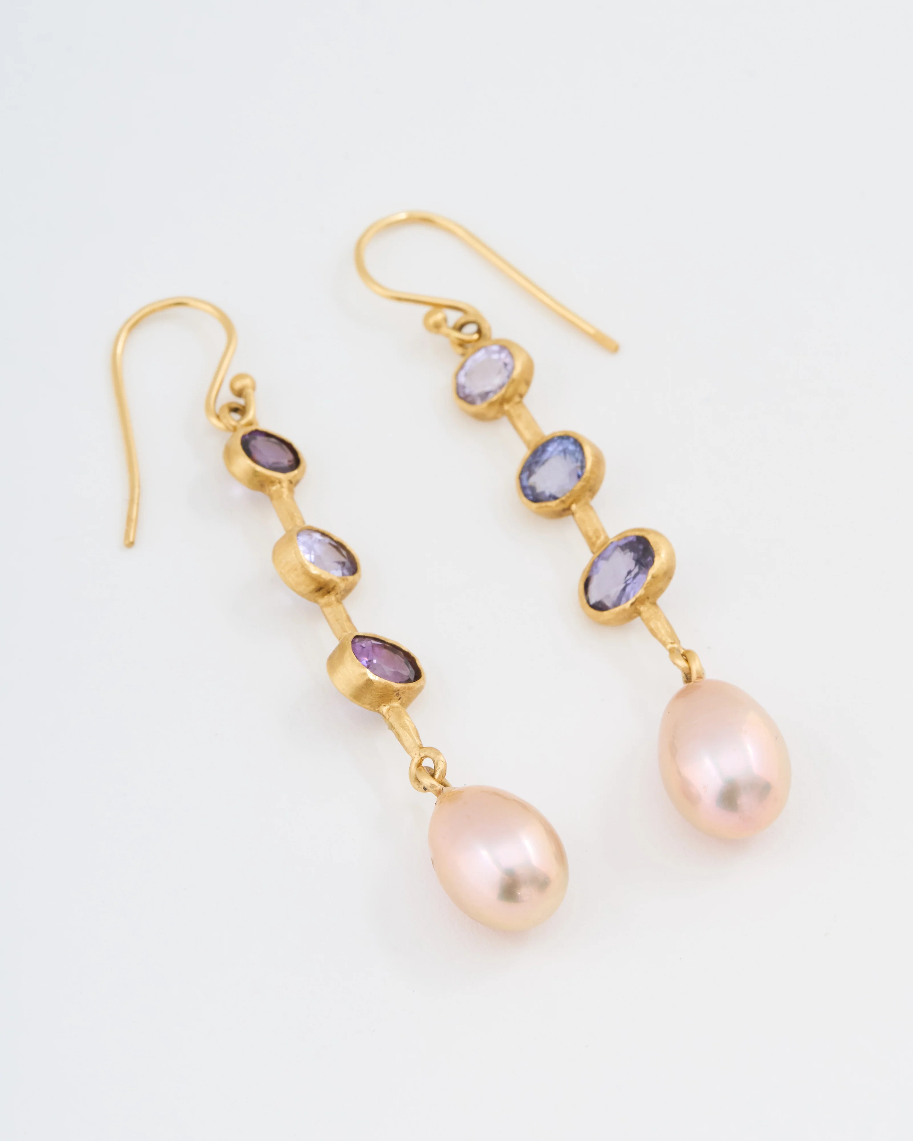 spinel and pearl stick earrings - Image 5